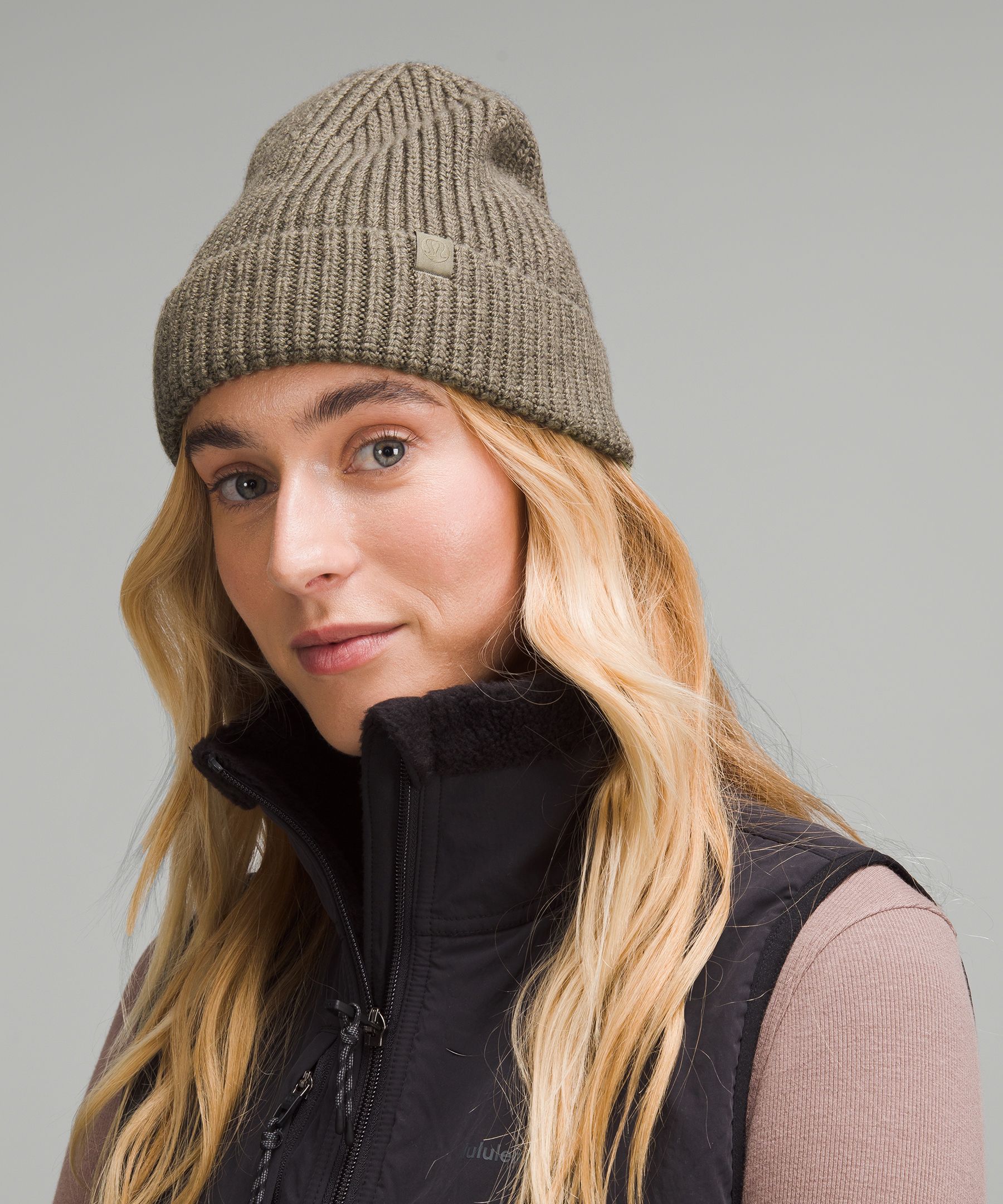 lululemon ピンク ニット帽 Lululemon Chevron Knit Pom Beanie - Pink Mist - lulu fanatics