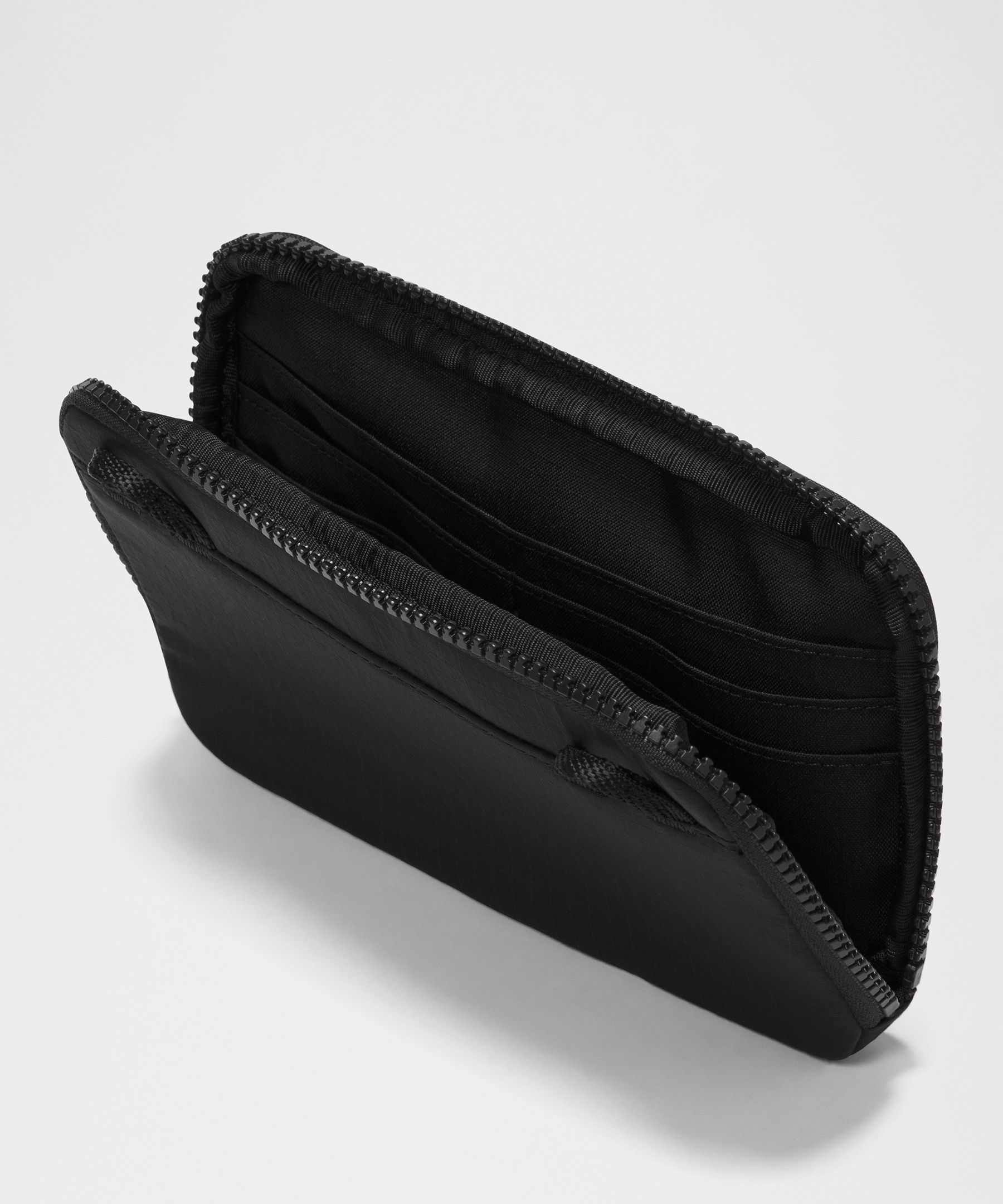 Multi-Pocket Tote Bag 19.5L