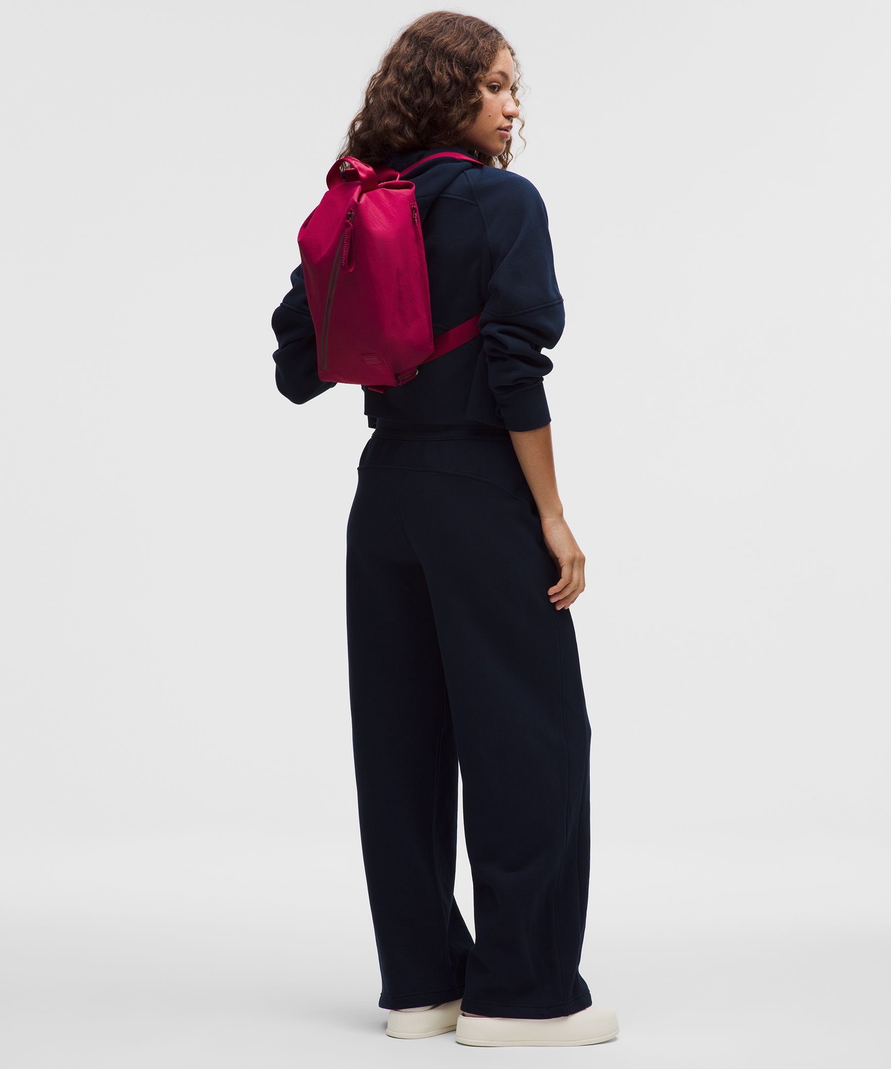 Lululemon Fast Track Bag 2.0 9l