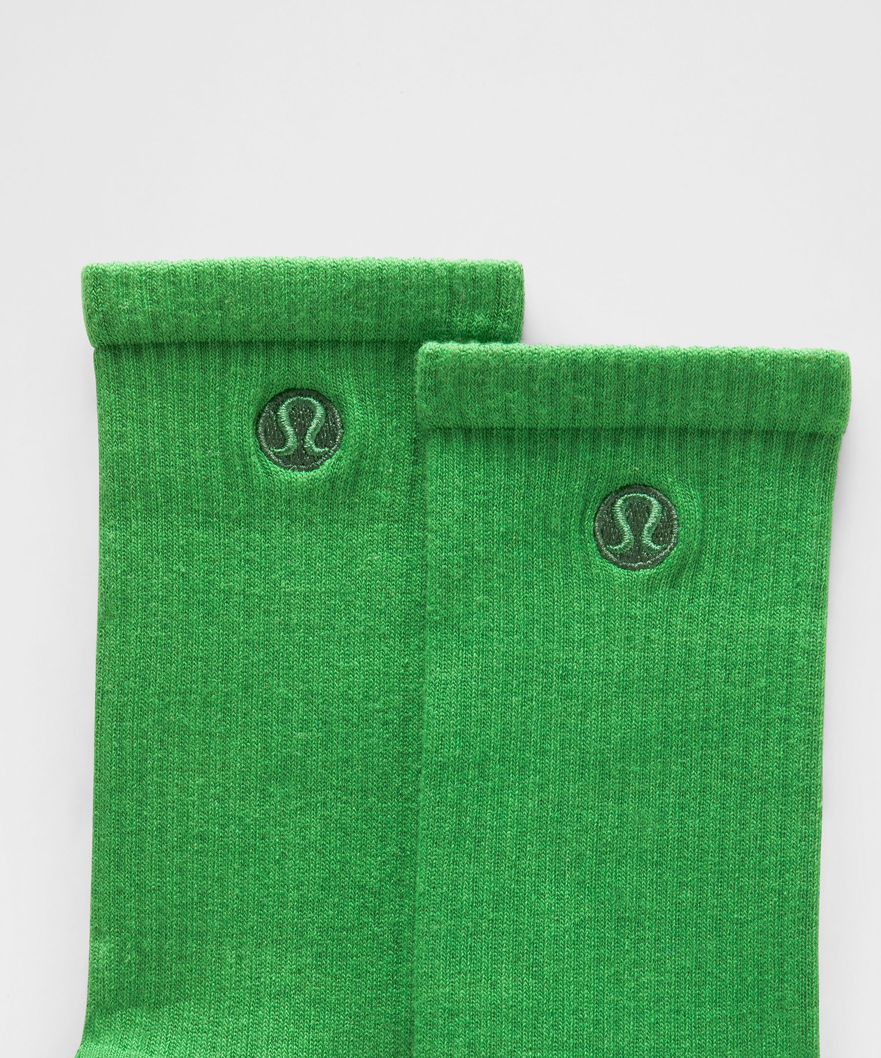 Calcetines unisex Daily Essential tipo crew *Paquete de 3