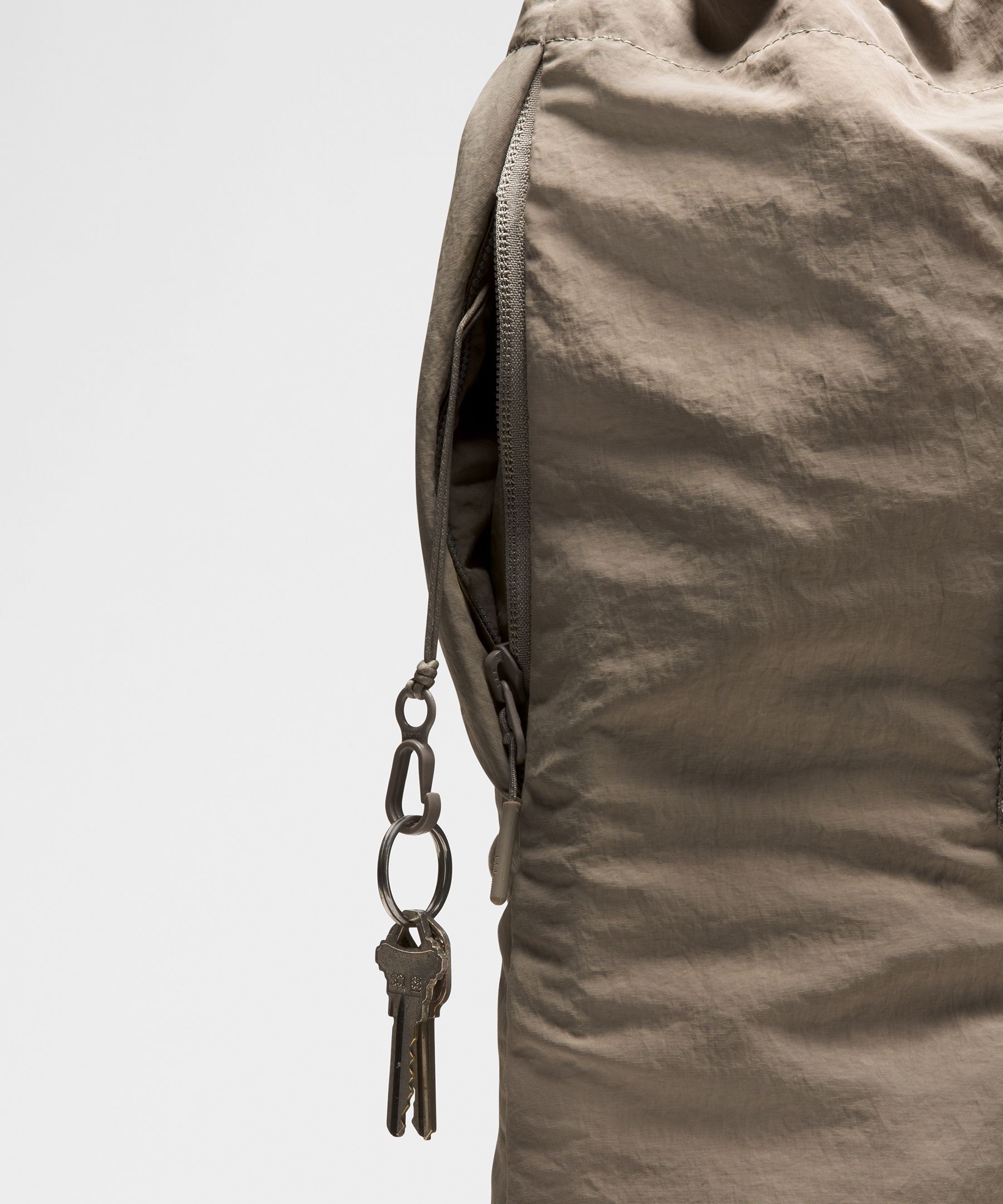 Lululemon 2-in-1 Convertible Backpack 21l