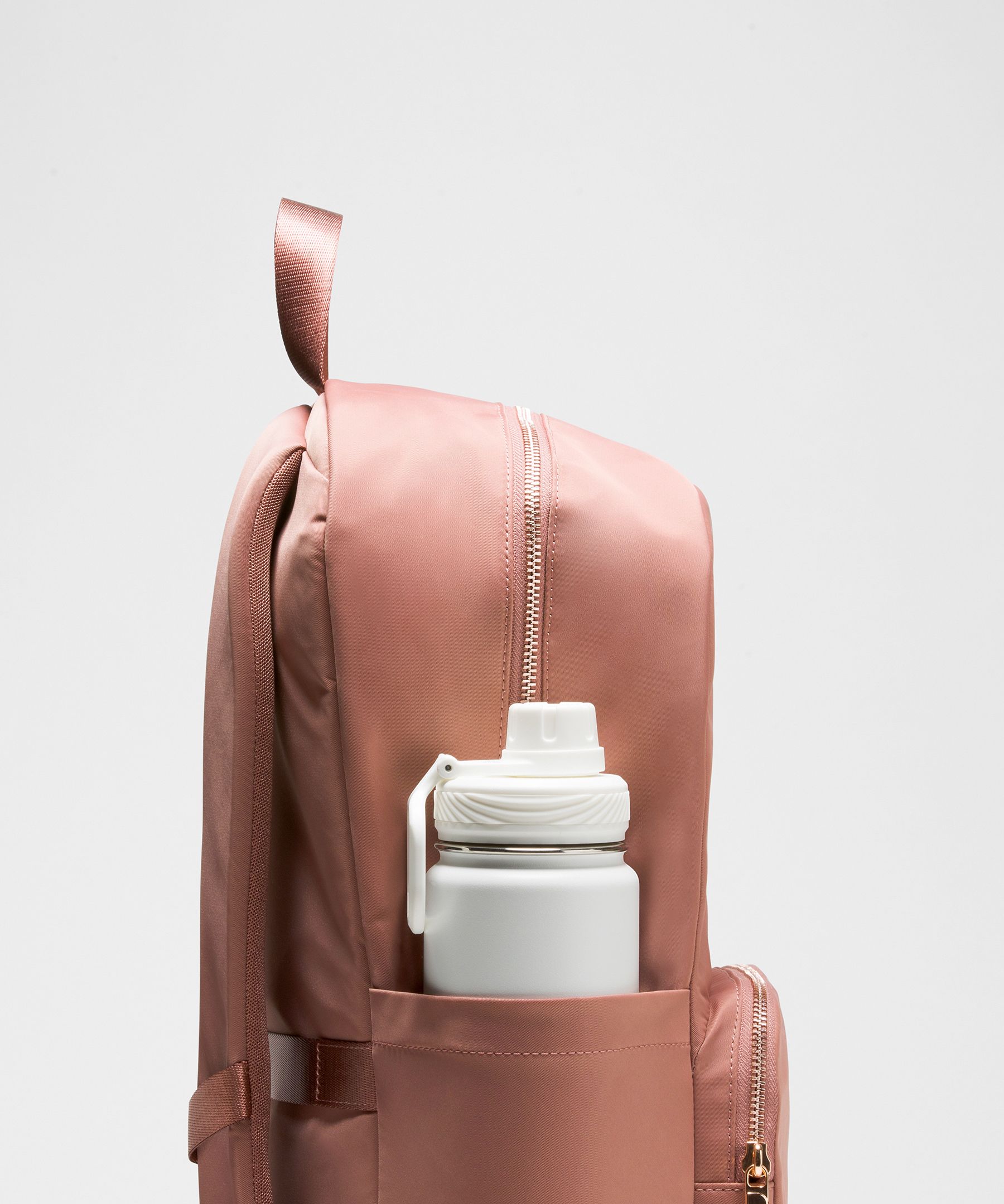 Lululemon Everywhere Backpack 22l