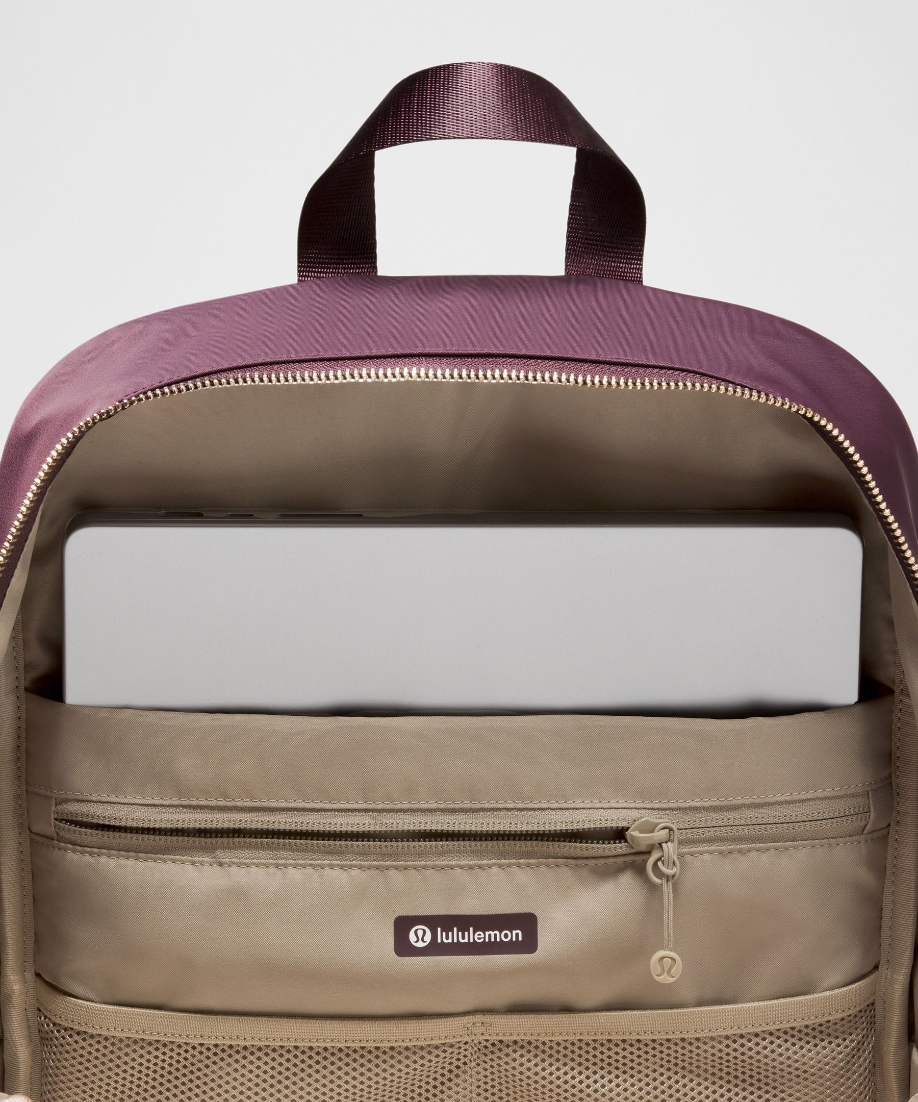 Everywhere Backpack 22L *Metal Hardware