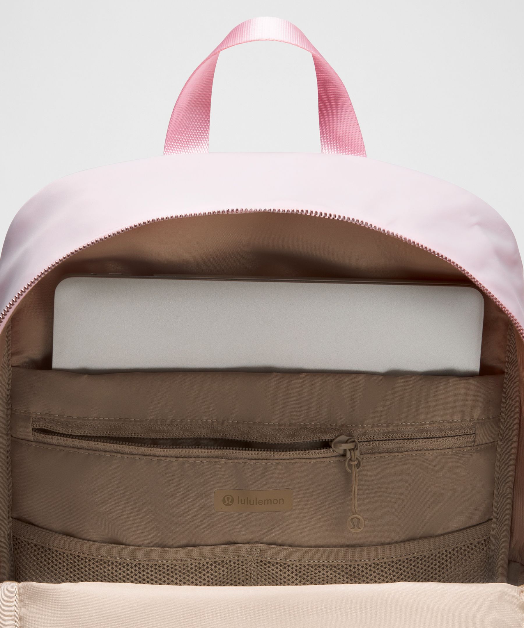 Everywhere Backpack 22L
