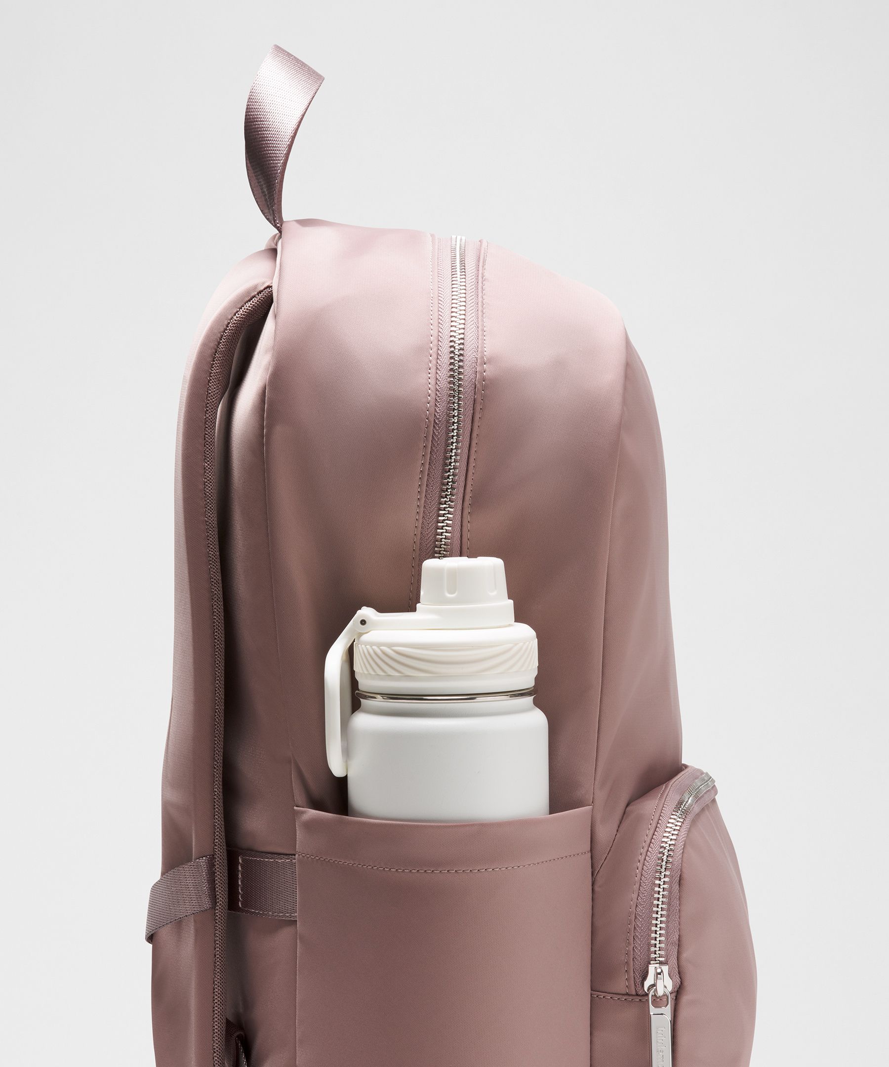 Everywhere Backpack 22L
