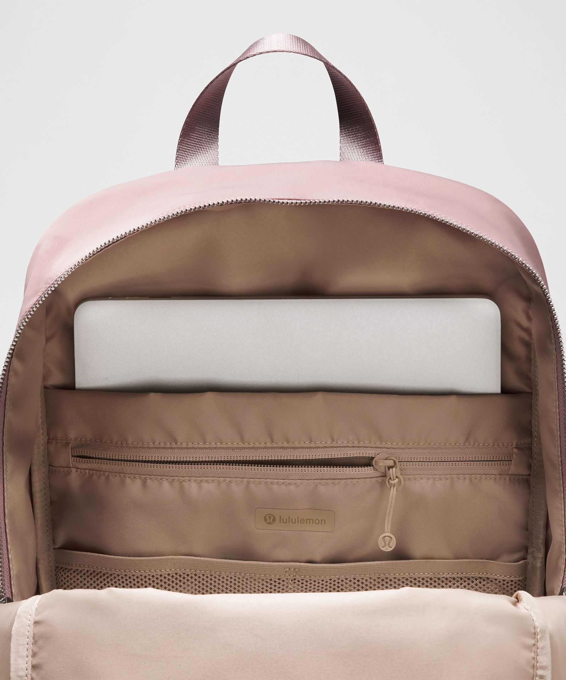 Everywhere Backpack 22L