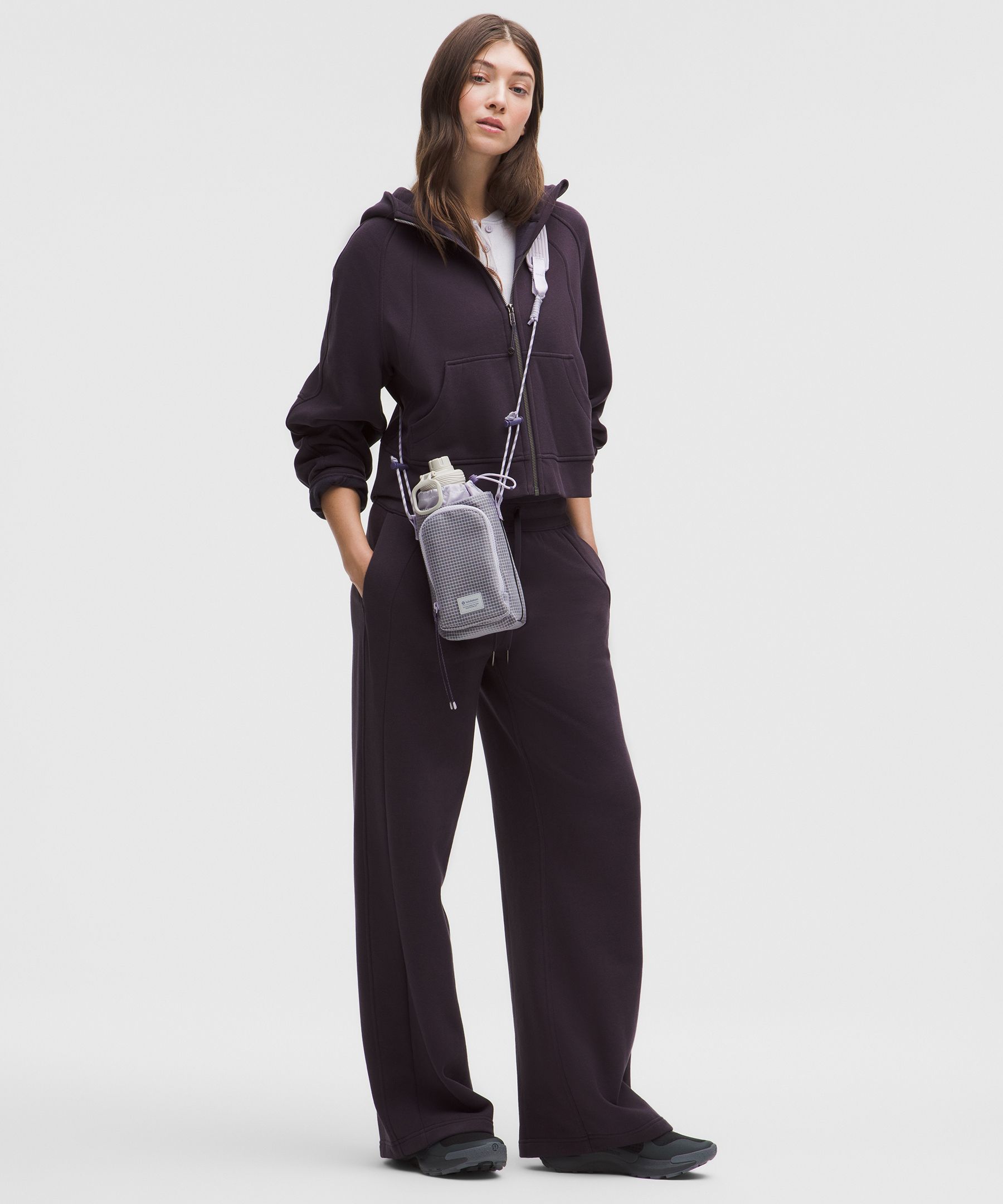 ウォーターボトルクロスボディ フロントポケット付き *パラコード