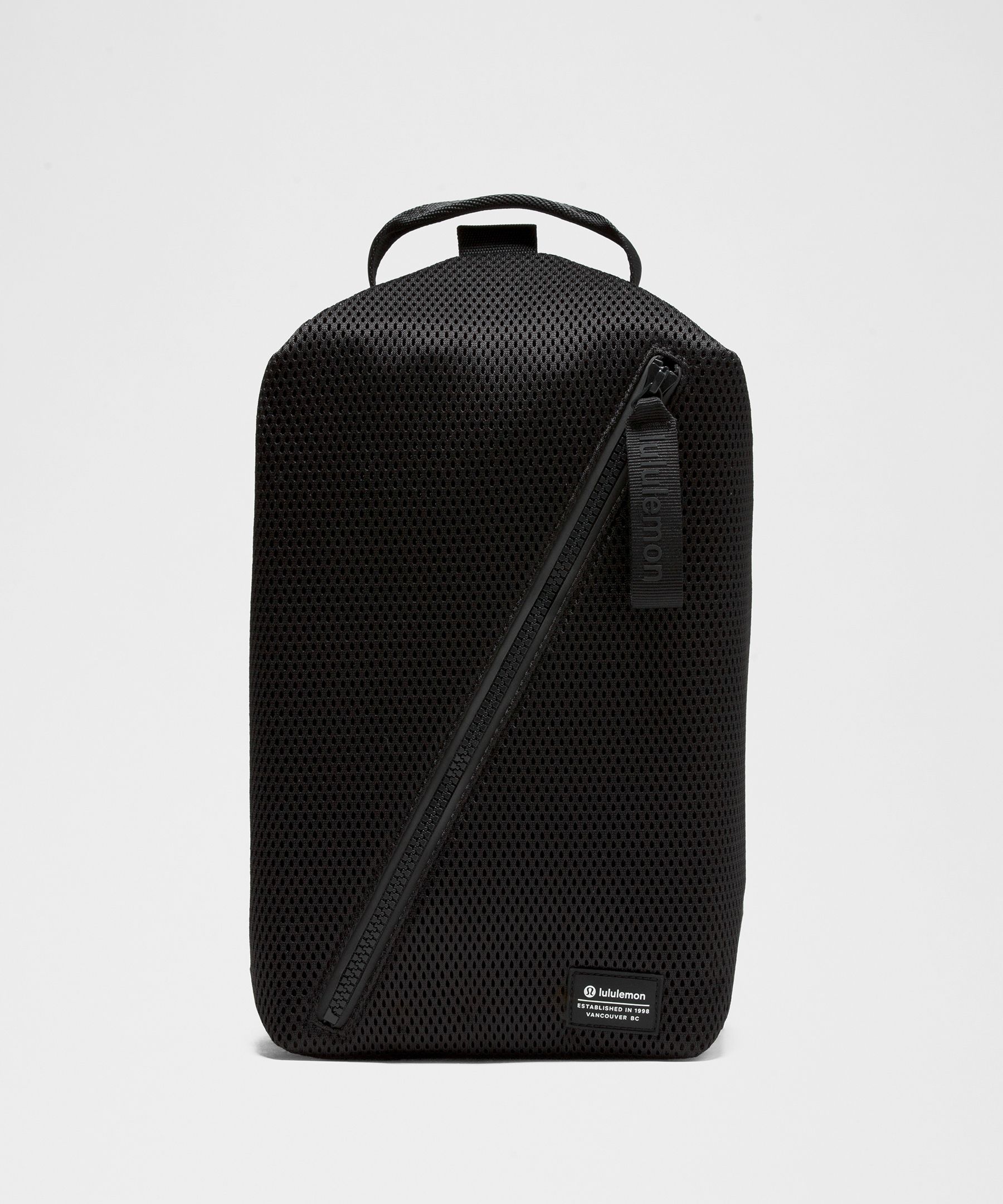 Shop Lululemon - Fast Track Bag 8l  - Black,neutral
