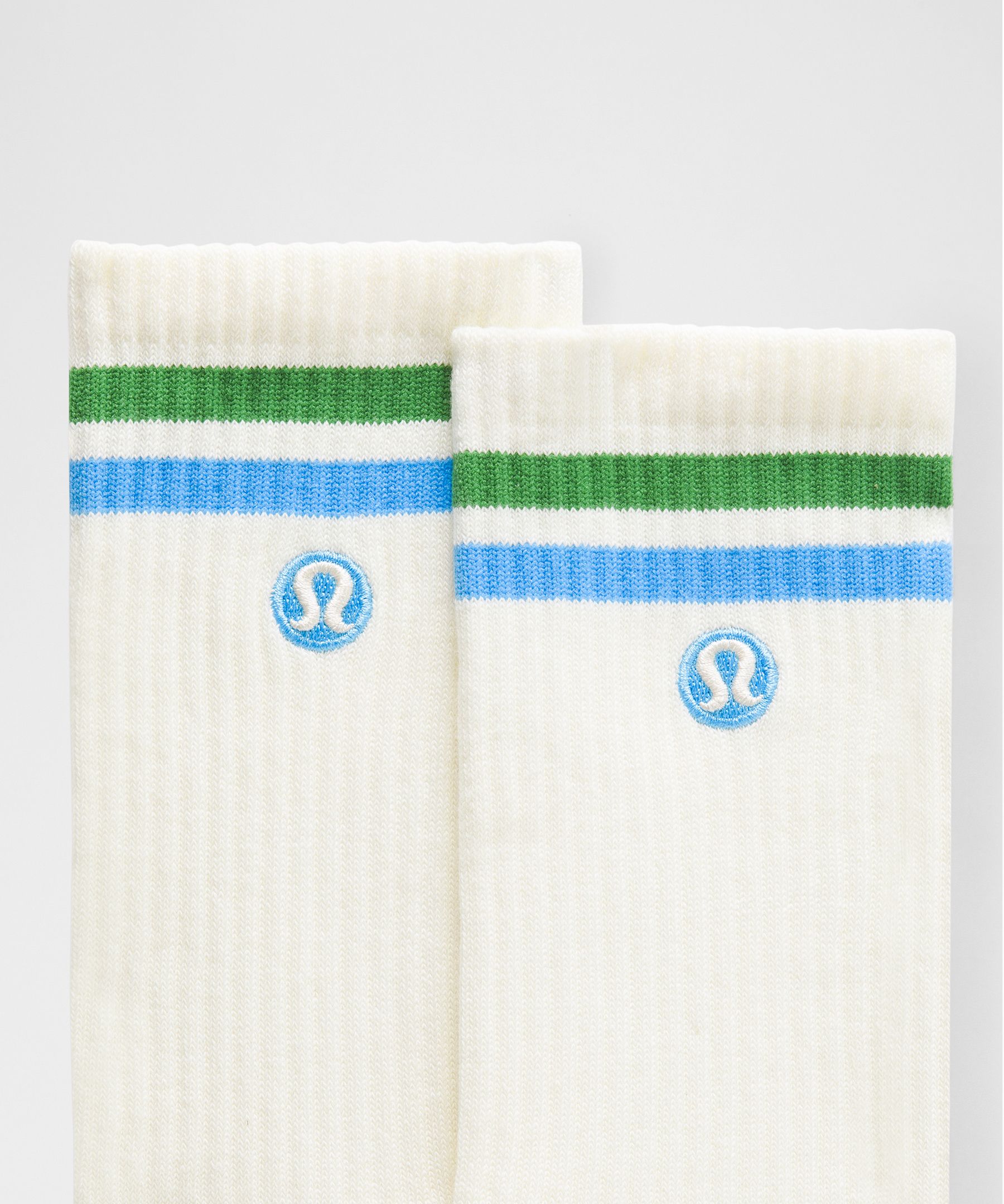 Unisex Daily Essential Crew Socks *Stripe