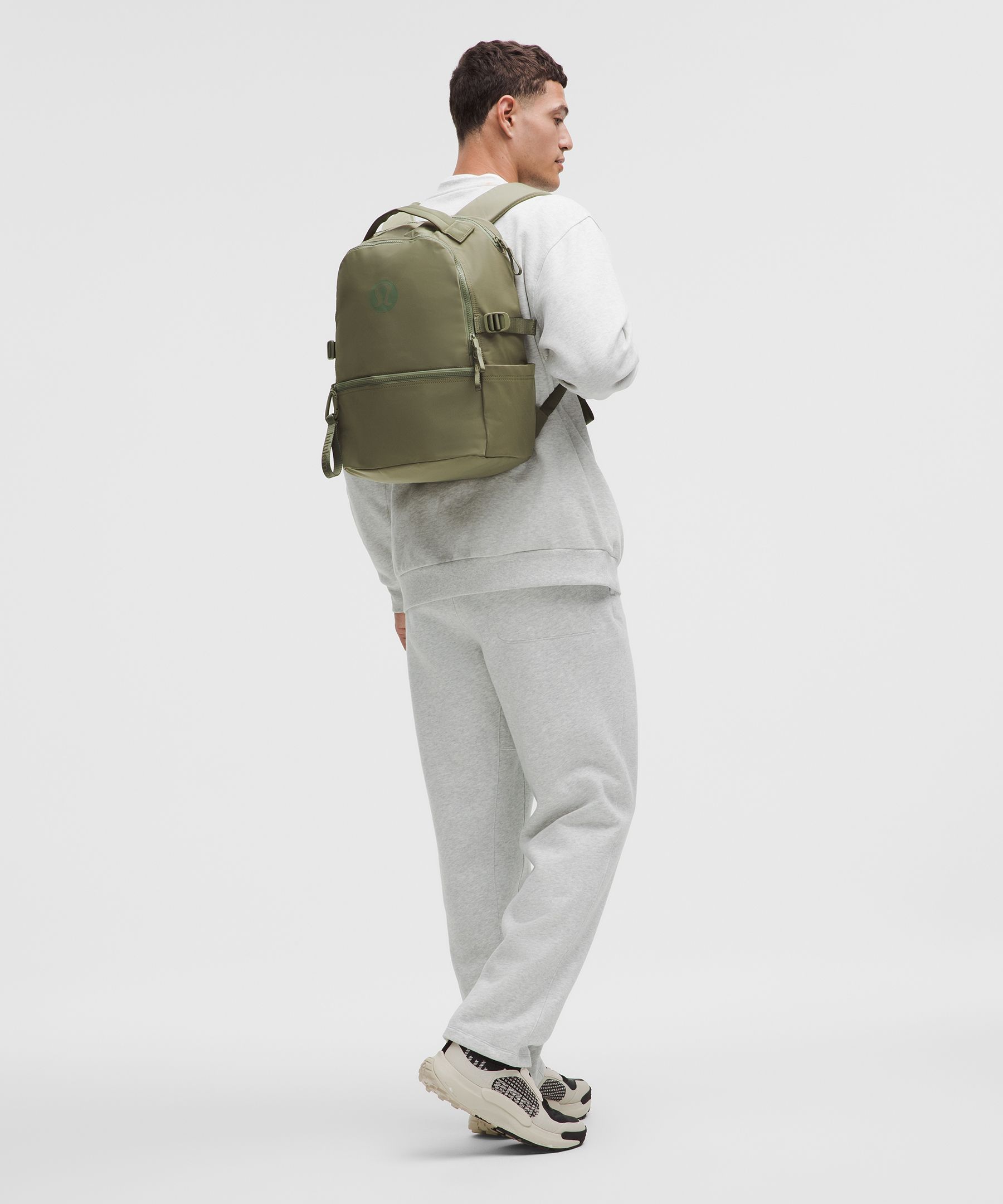 22am New Crew バックパック 22L *アップデート | バッグ | Lululemon JP