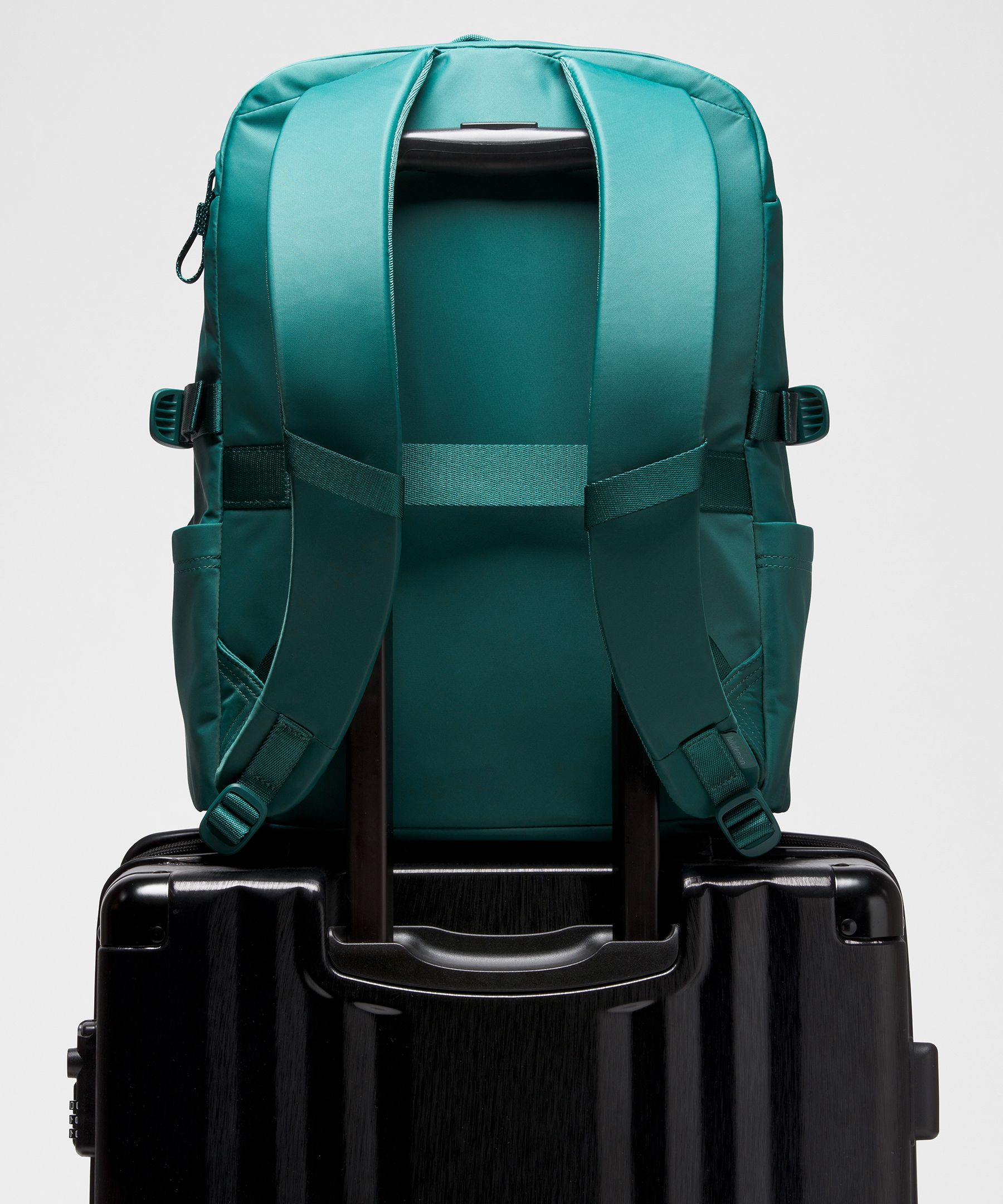 New Crew Backpack 22L *Updated