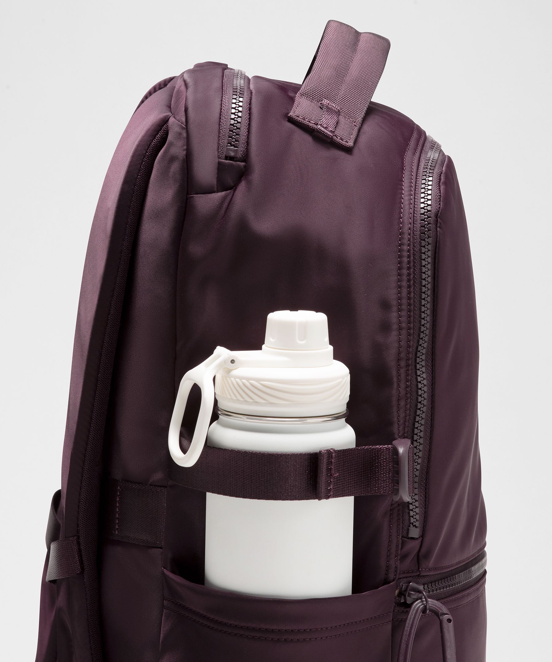 New Crew Backpack 22L