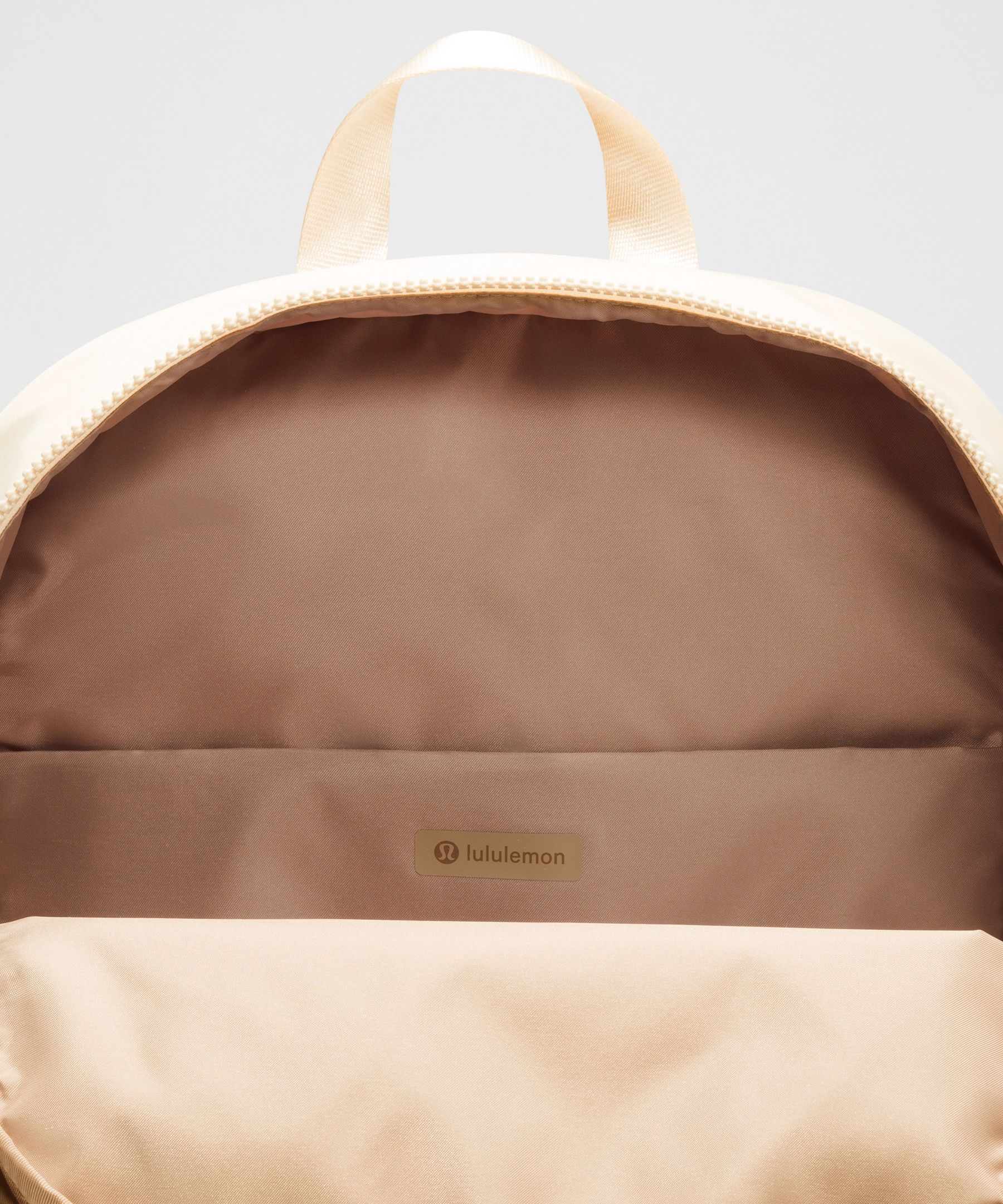 Lululemon - Everywhere Backpack 22l - Yellow/butter Cream/sheer Oak