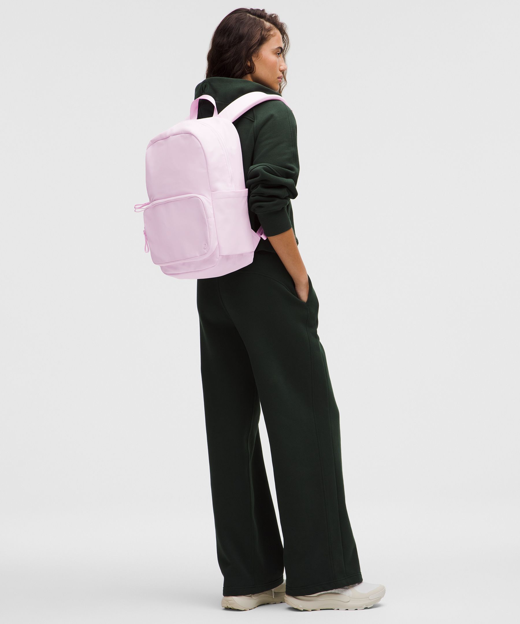 シンプル＆機能的＊lululemon＊Everywhereバックパック PC収納可 Everywhere Backpack 22L | Men's Bags,Purses,Wallets | lululemon