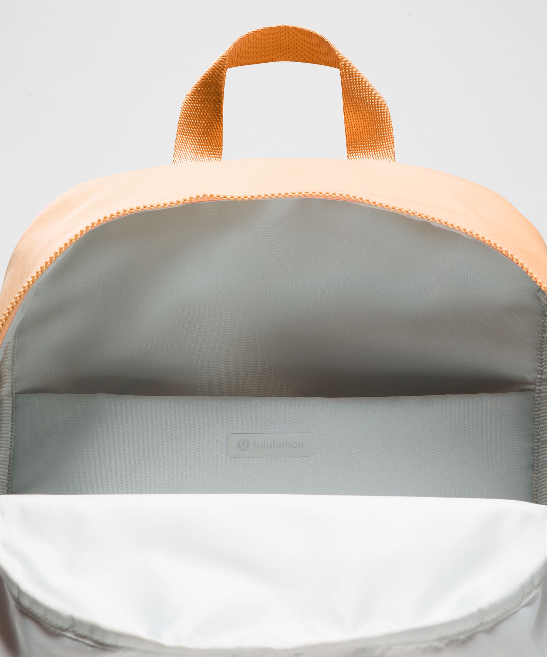 Lululemon - Everywhere Backpack 22l - Orange/rock Melon/ocean Air