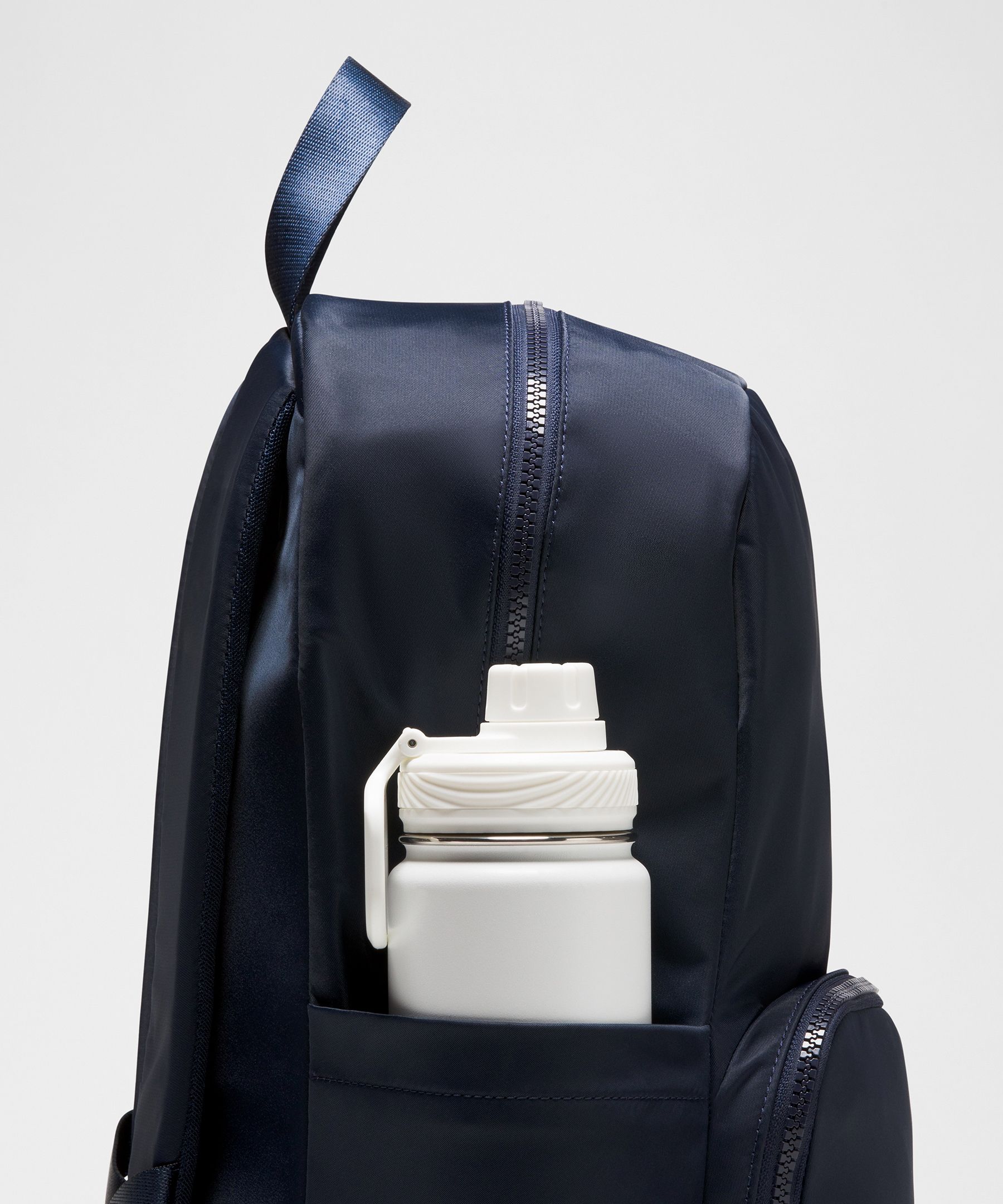 lululemon Everywhere Backpack 22L - One Size - True Navy