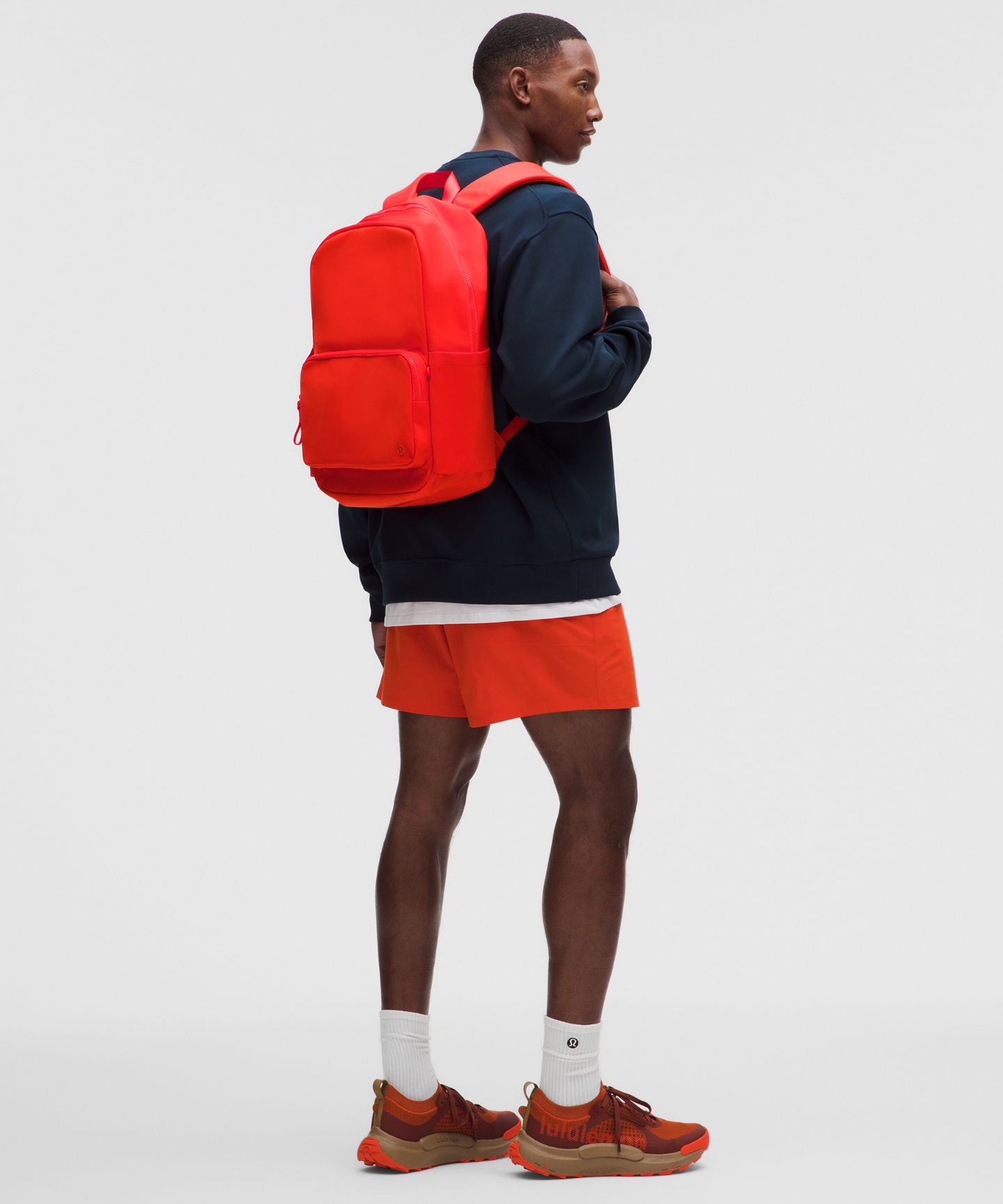 Рюкзак Lululemon Everywhere 22L, цвет: Вишнёвый / Хаки — фото 2
