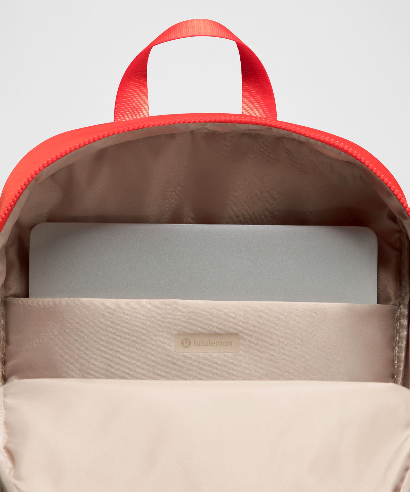 Рюкзак Lululemon Everywhere 22L, цвет: Вишнёвый / Хаки — фото 5