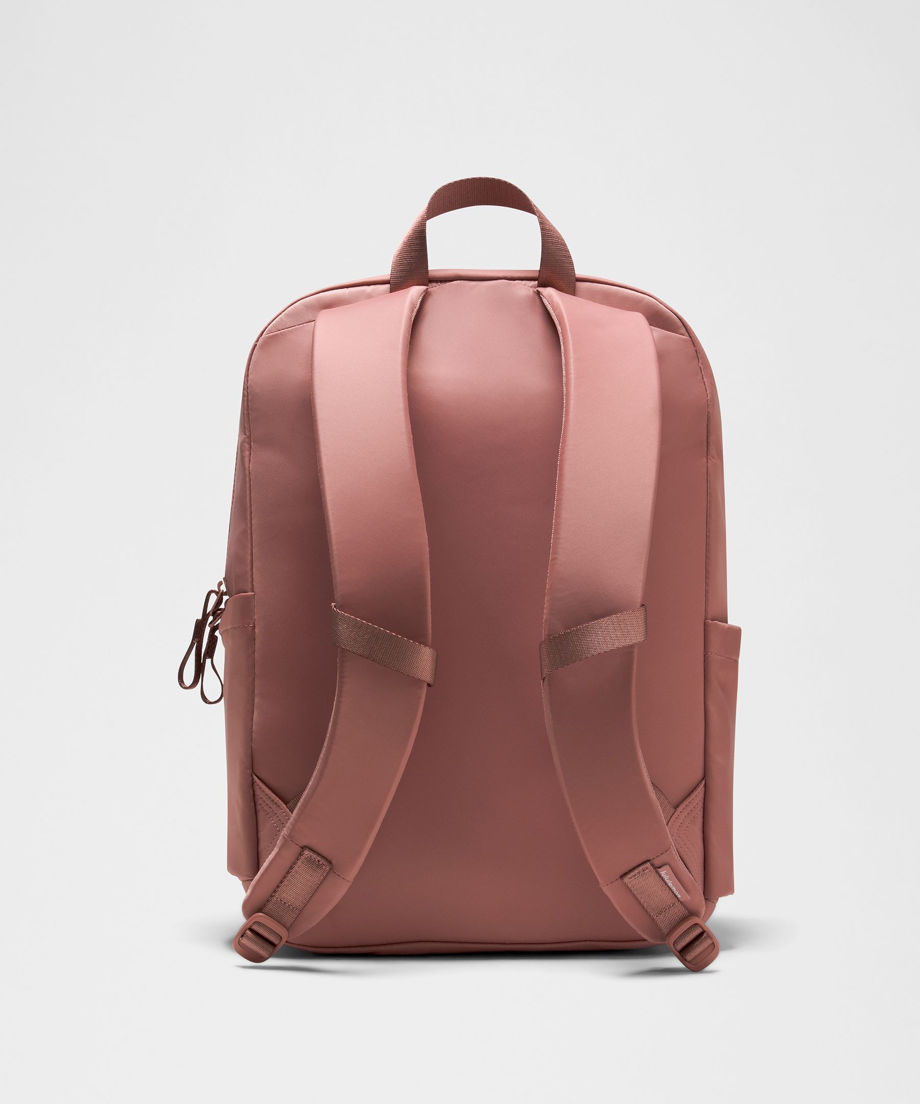 Everywhere バックパック 22L