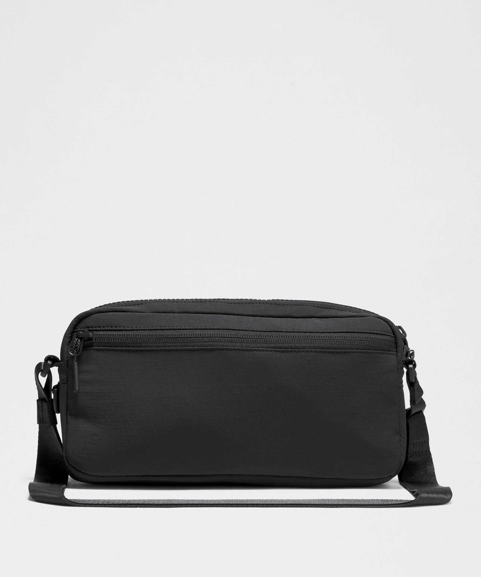 Сумка кросс-боди Lululemon Multi-Pocket объёмом 2,5 л — фото 3