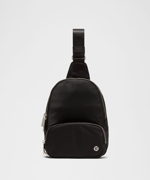 Сумка-слинг Lululemon Everywhere объёмом 4,2 л
