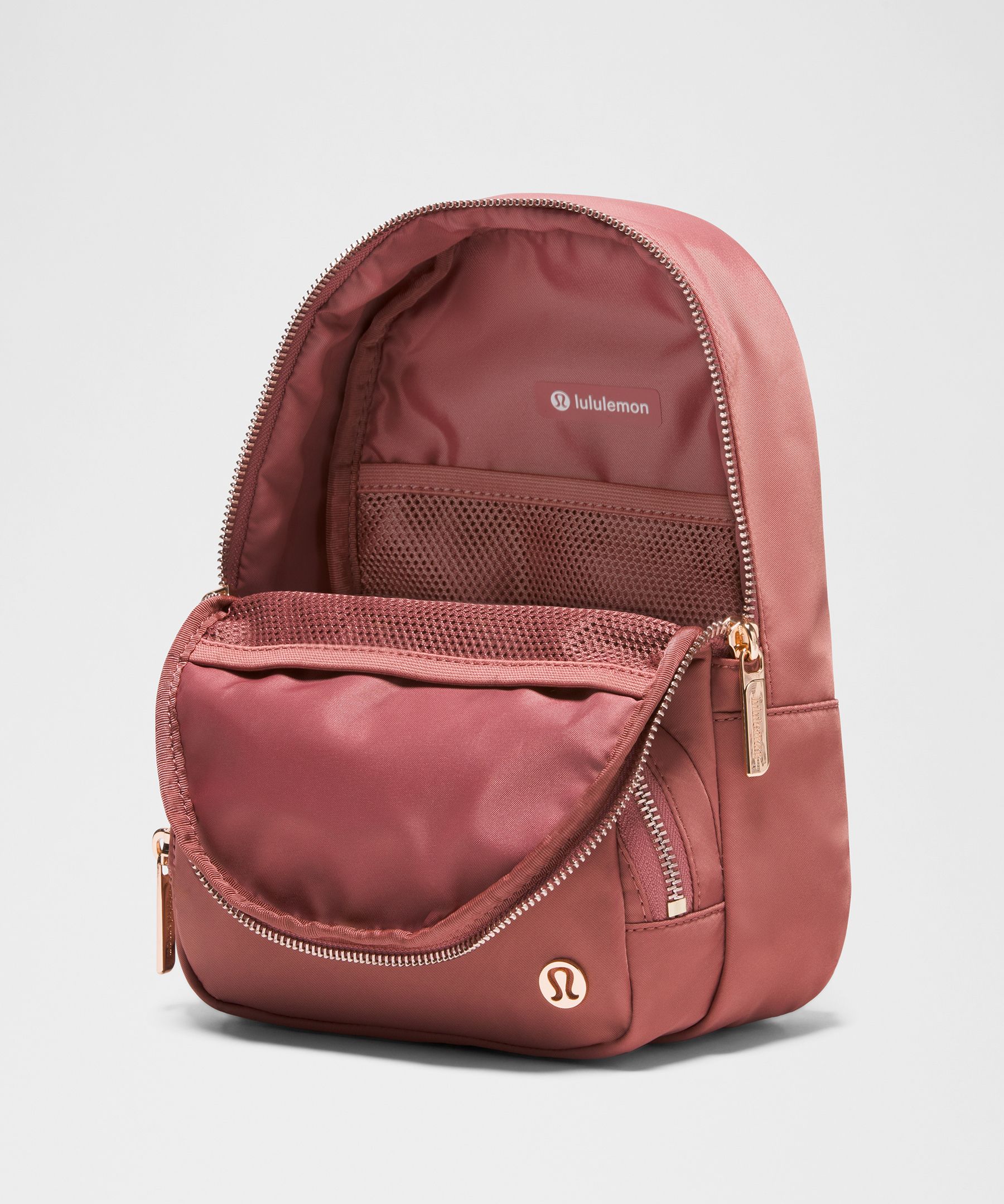 Everywhere Sling Bag 4.2L