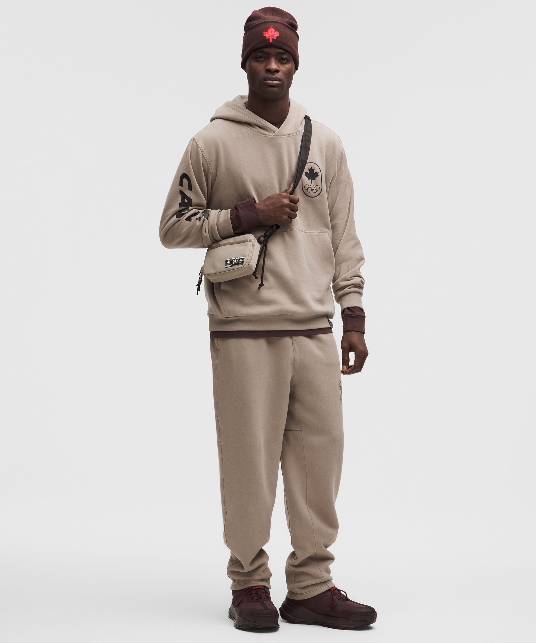 Lululemon Team Canada Future Legacy Easy Access Bag 1.5l