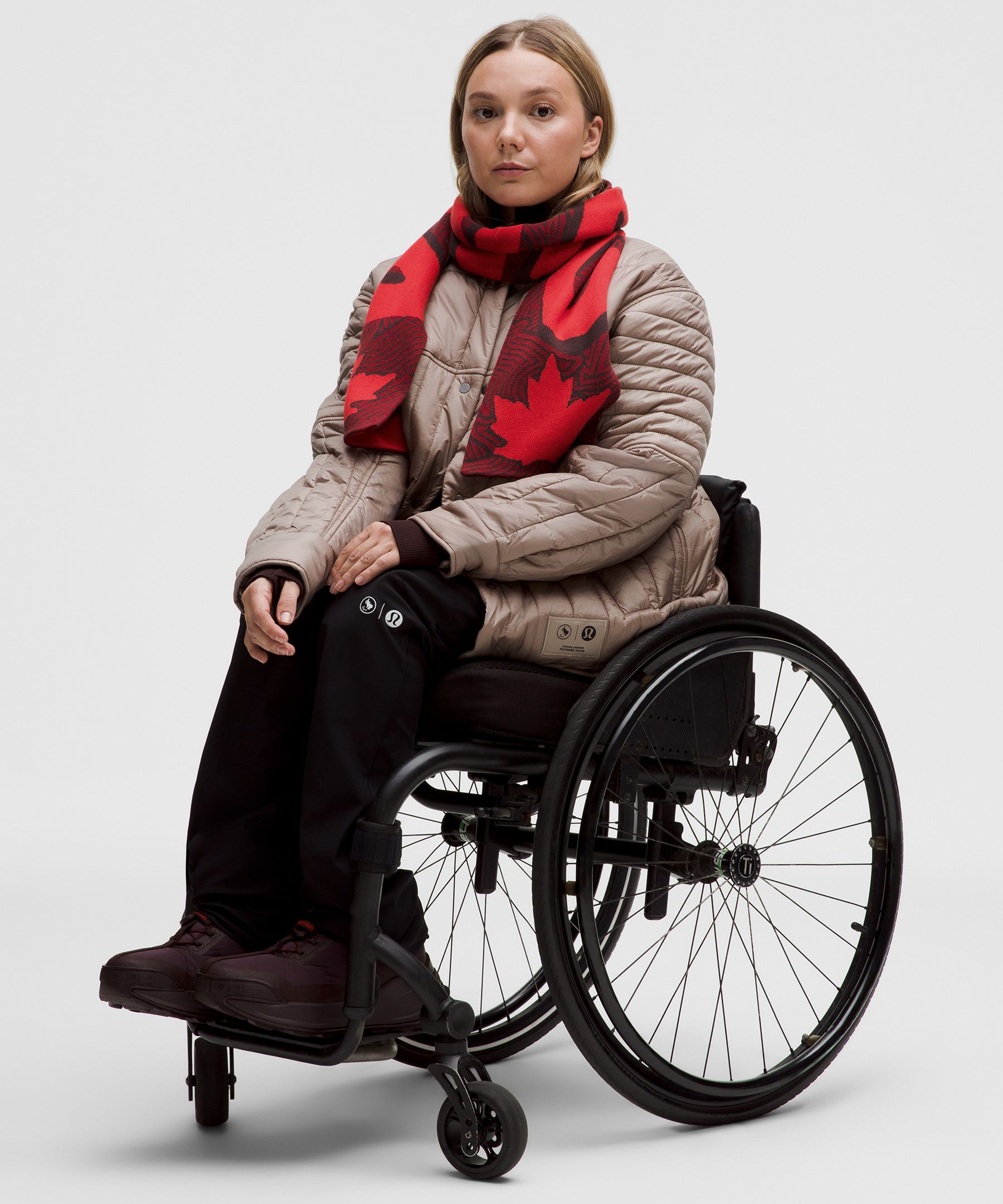 Lululemon Team Canada Future Legacy Scarf