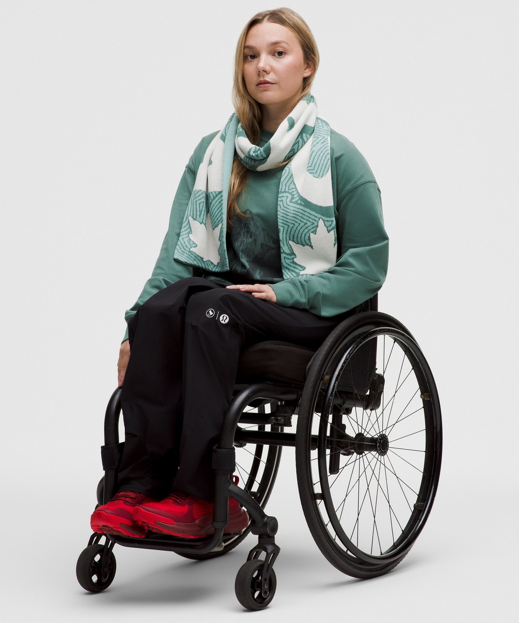 Lululemon Team Canada Future Legacy Scarf