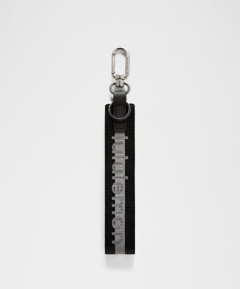 Брелоки Lululemon Never Lost Keychain *Reflective Effect