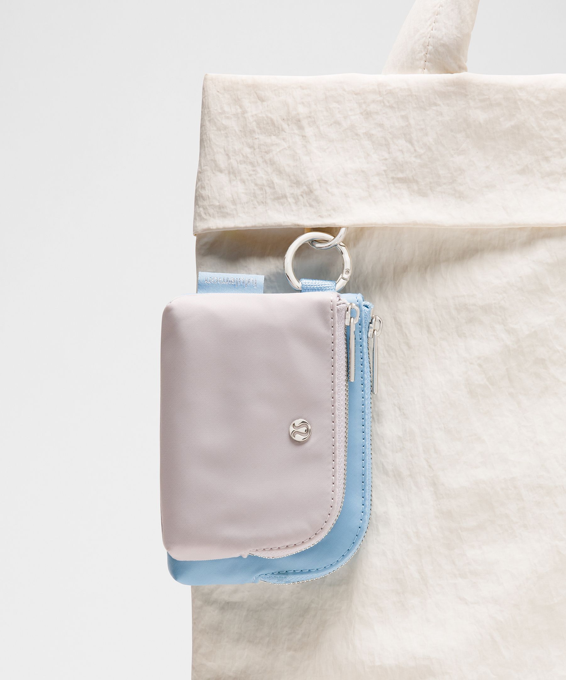 Double Zip Clippable Card Pouch