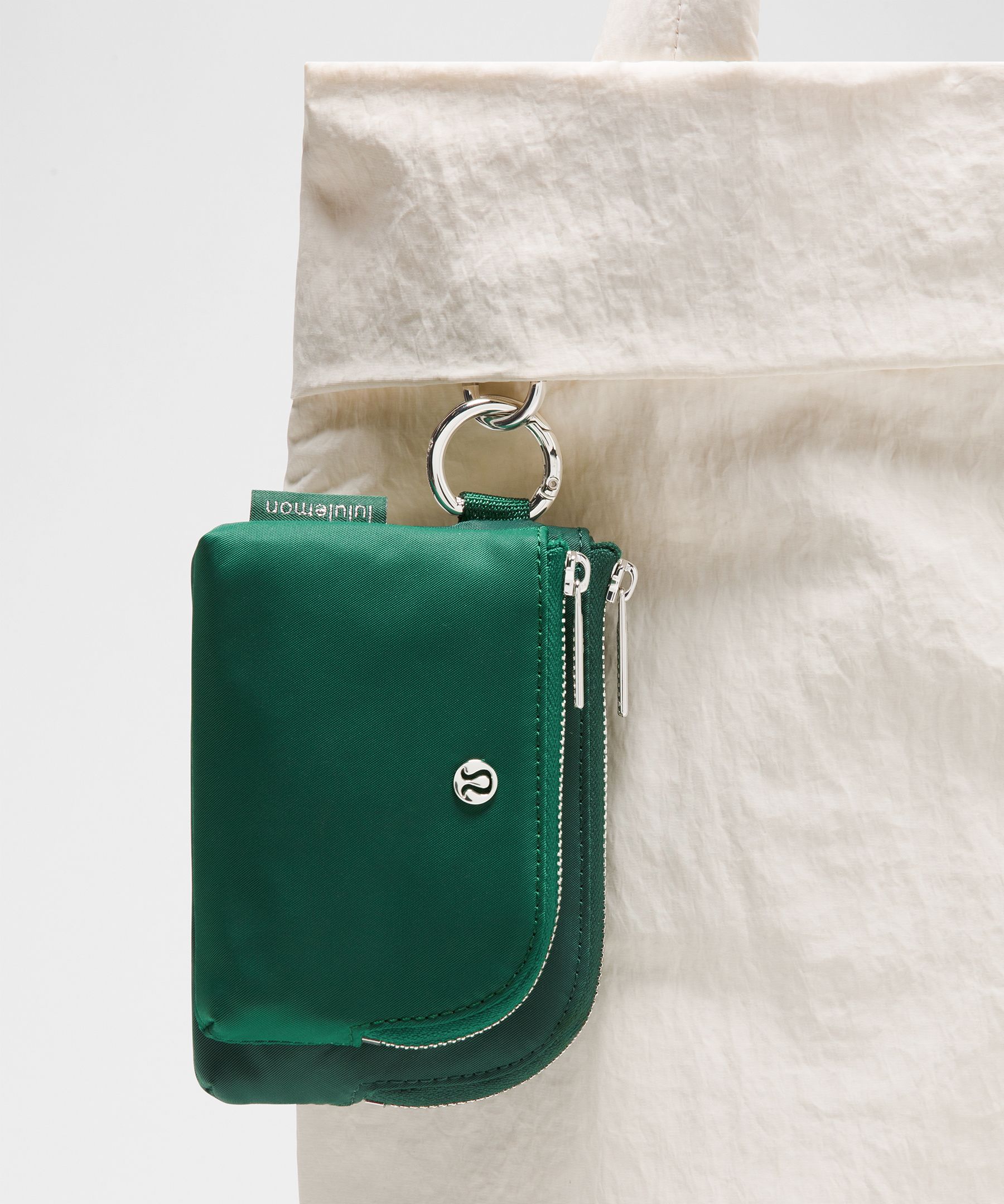 Double Zip Clippable Card Pouch