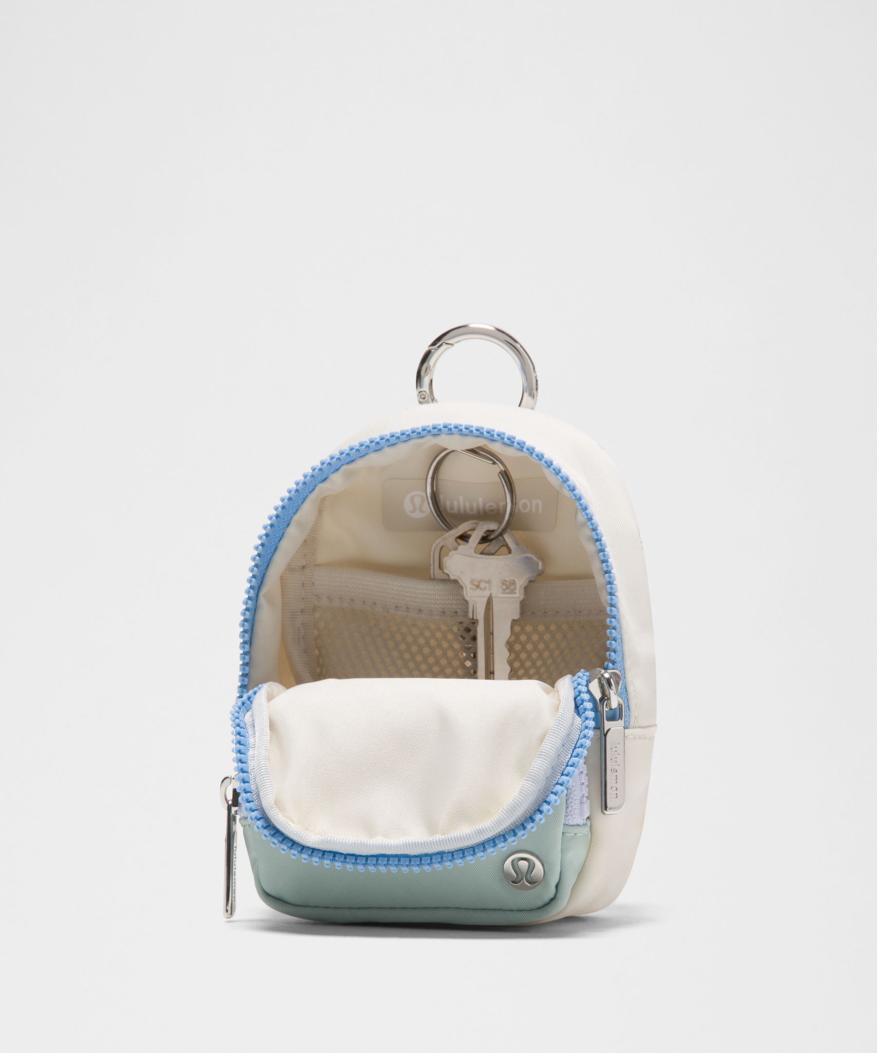Light Ivory/Pelican/Sinatra Blue/Silver