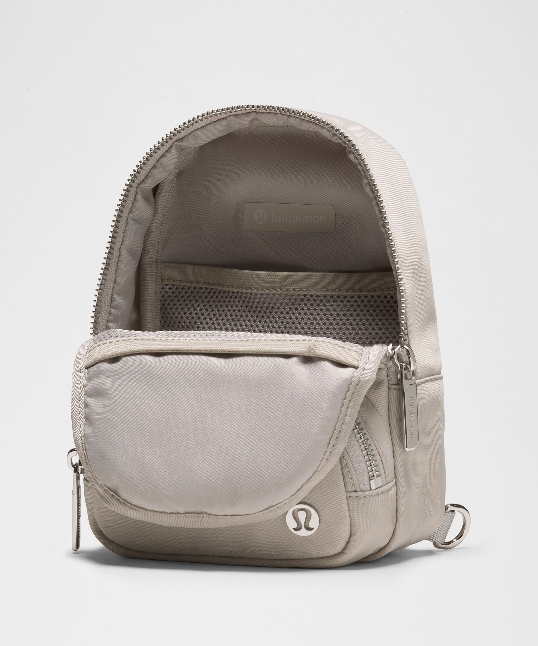 Everywhere Sling Bag Small 2L