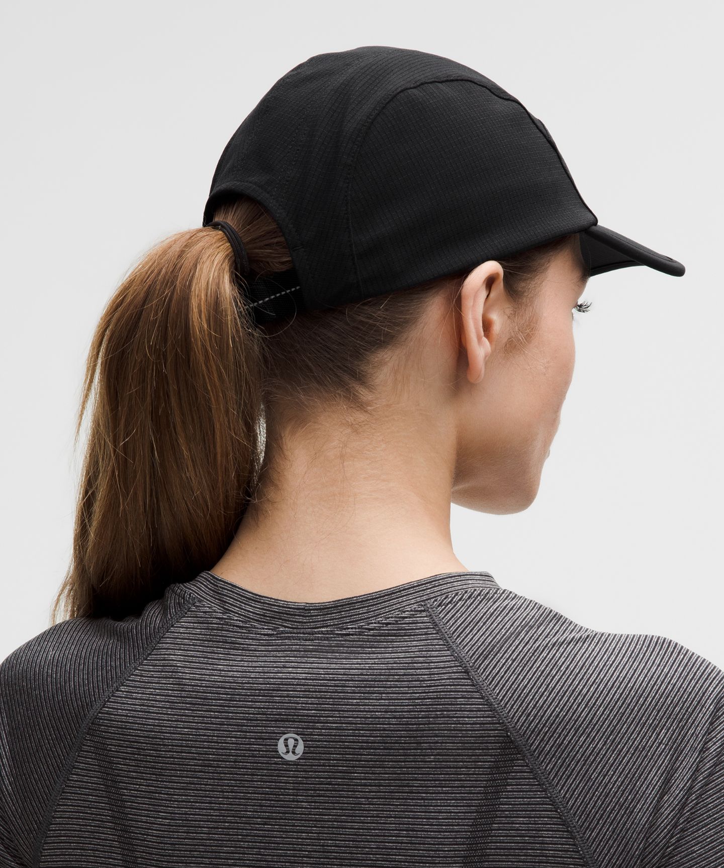Женская кепка Lululemon Multi-Panel Running, цвет: Чёрный — фото 5
