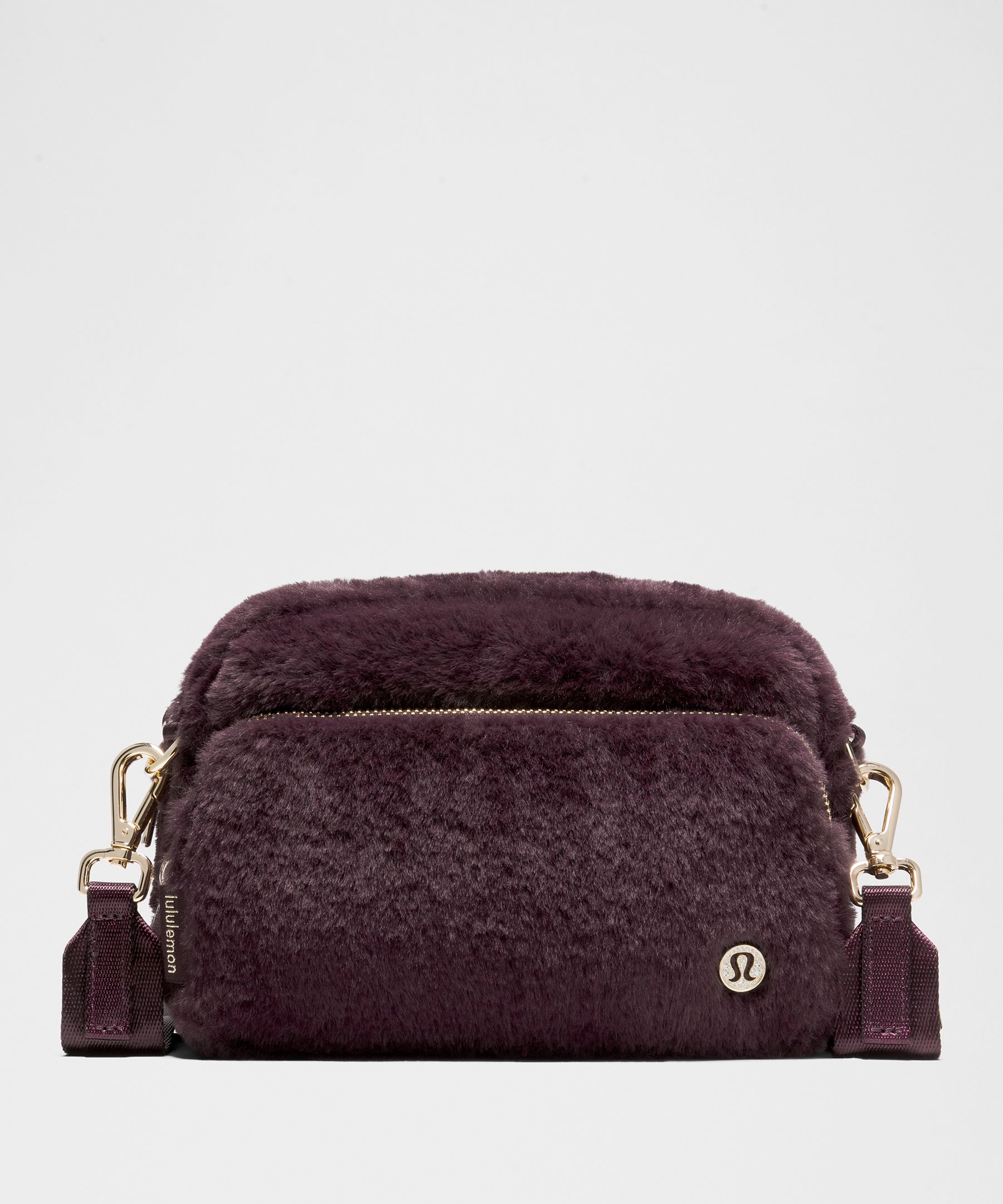 Lululemon Everywhere Crossbody Bag 2l