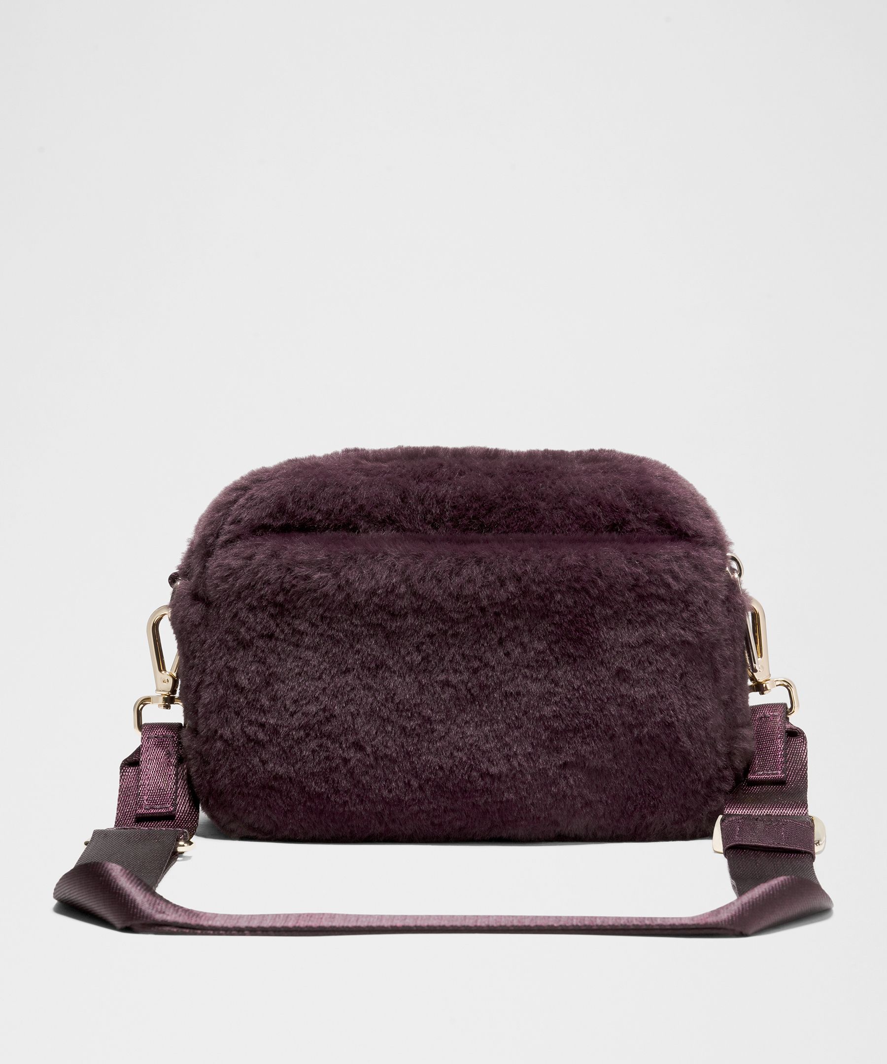 Lululemon Everywhere Crossbody Bag 2l