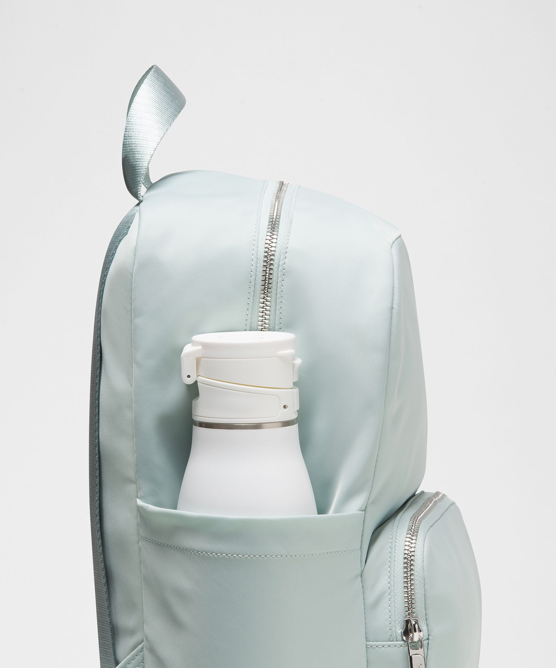 Everywhere Backpack Small 11.5L *Metal Hardware