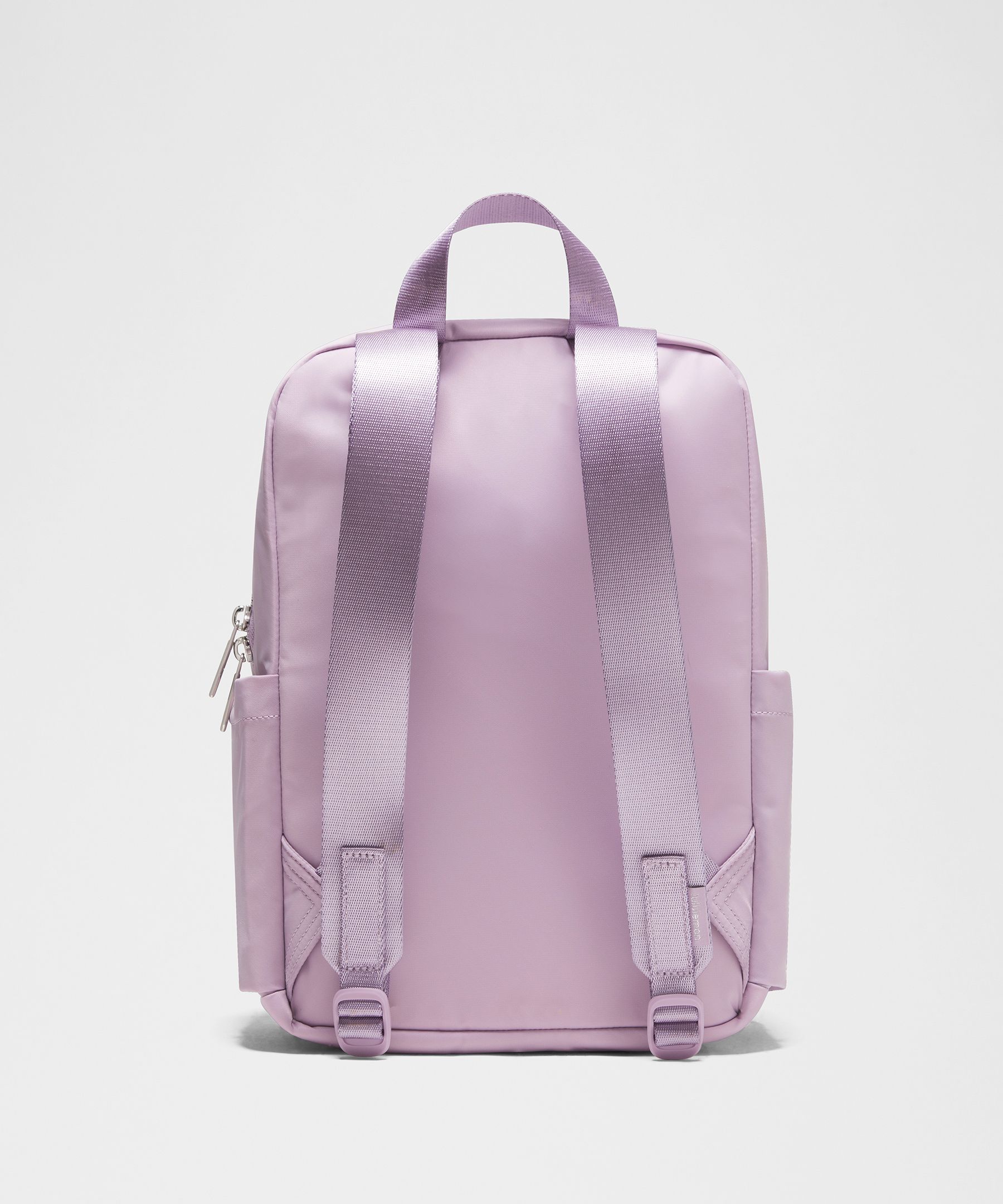 Everywhere Backpack Small 11.5L *Metal Hardware