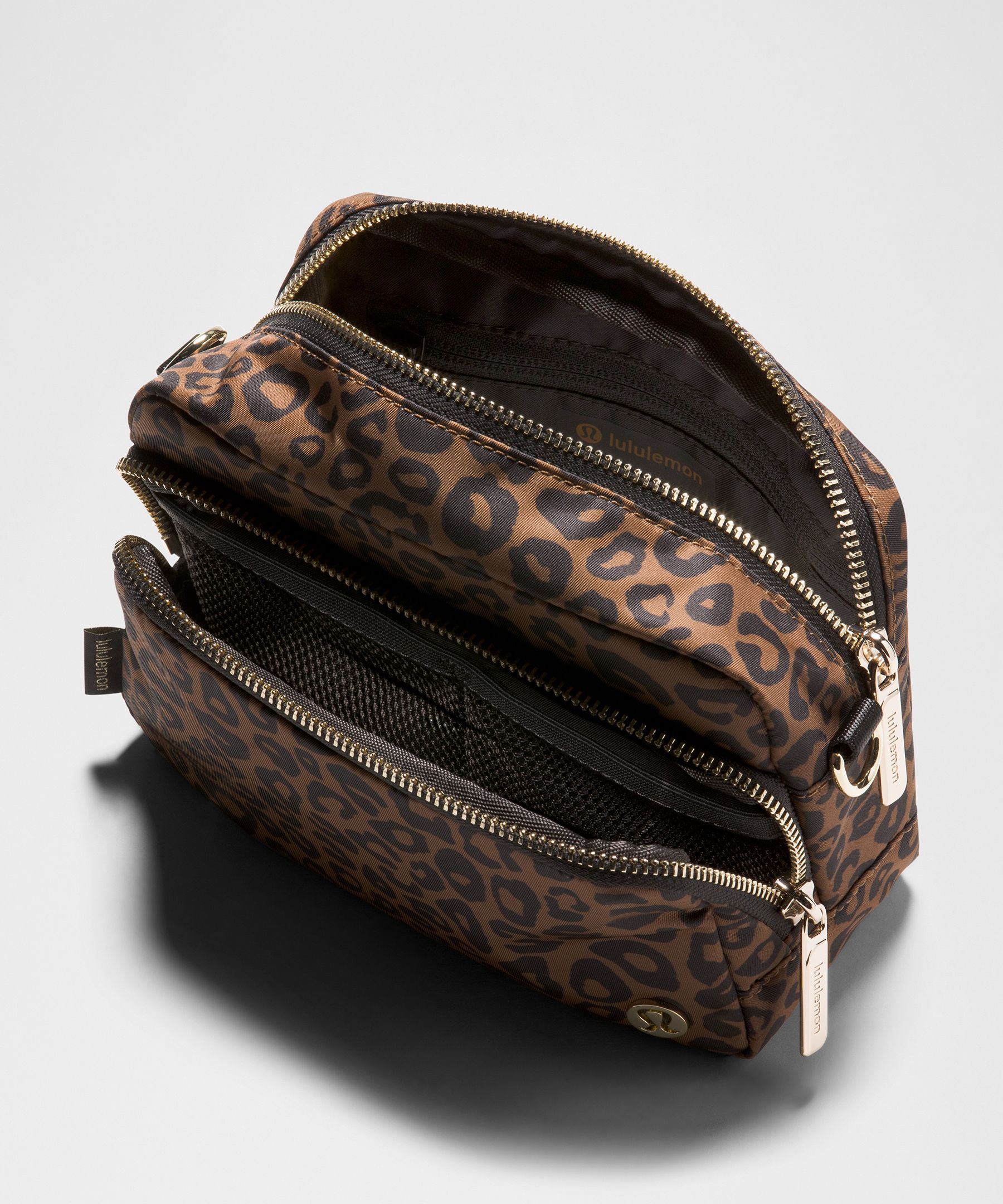 Everywhere Crossbody Bag 2L *Metal Hardware | Men's Bags,Purses,Wallets