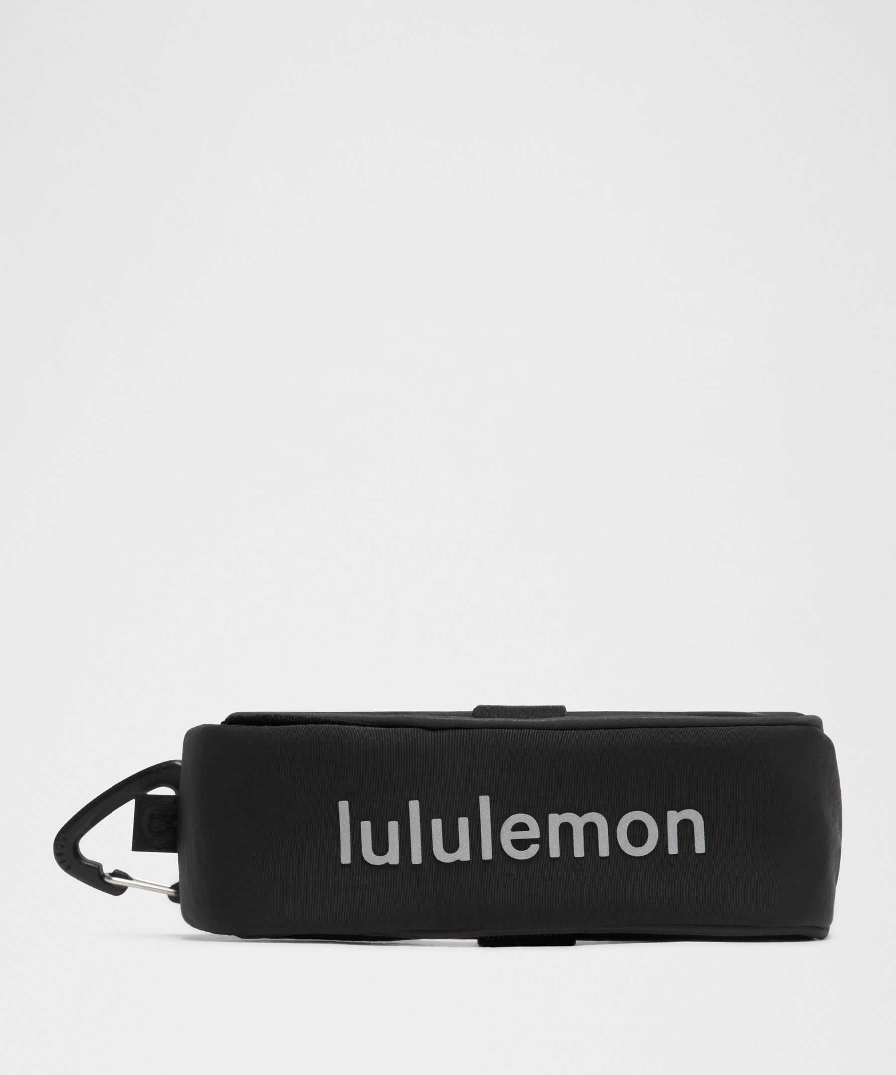 lululemon – Clippable Nano Golf Pouch Bag – Color Black