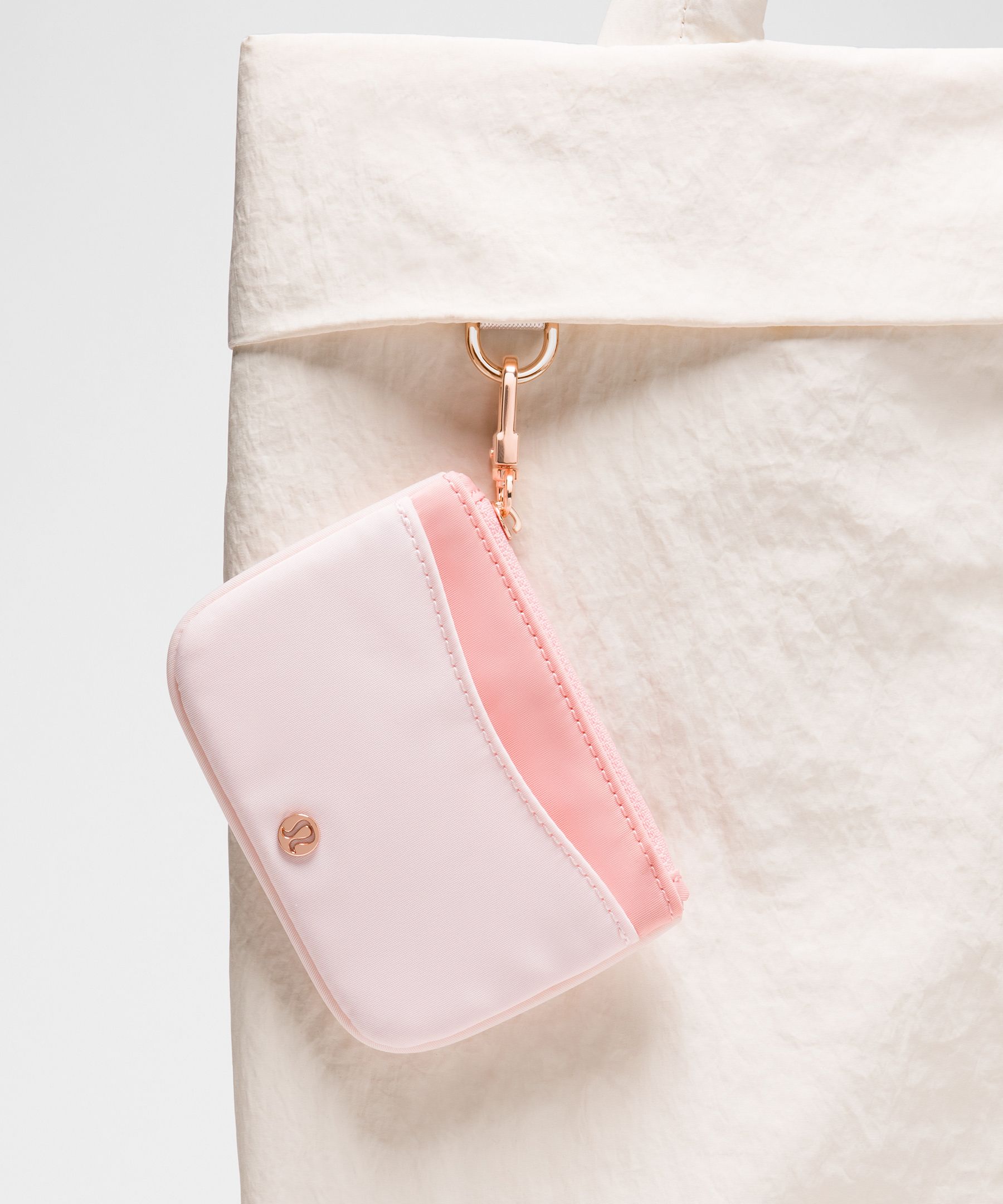 Clippable Card Holder