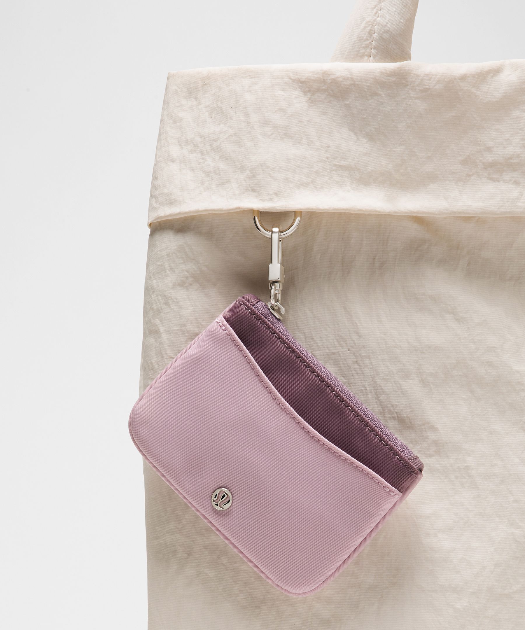 Clippable Card Holder
