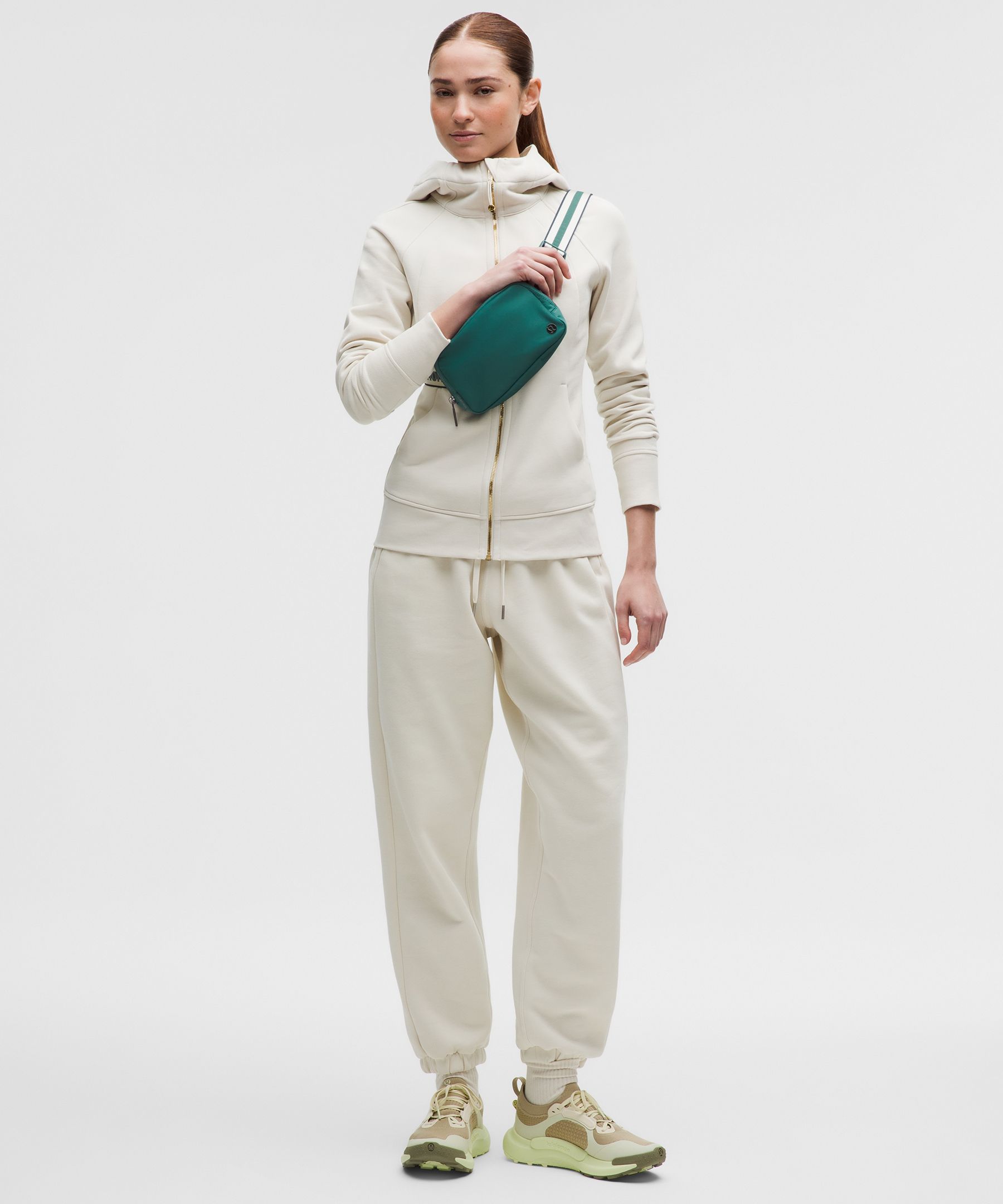 Everywhere Belt Bag 1L *Striped Wordmark