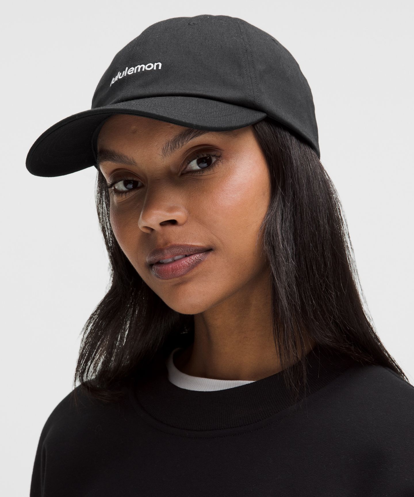 Женская бейсболка Lululemon Classic Ball Cap, цвет: Чёрный / Белый — фото 2