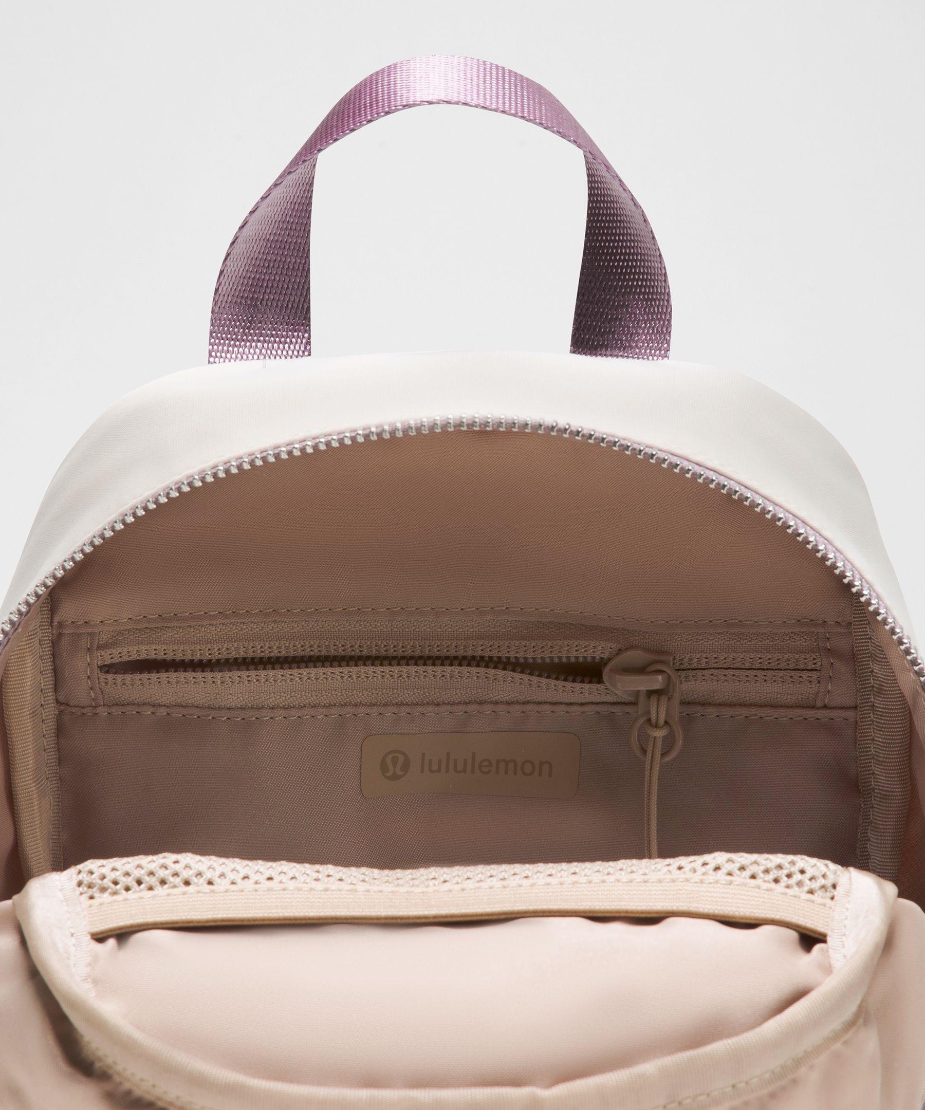 Everywhere Backpack Mini 4L *Metal Hardware