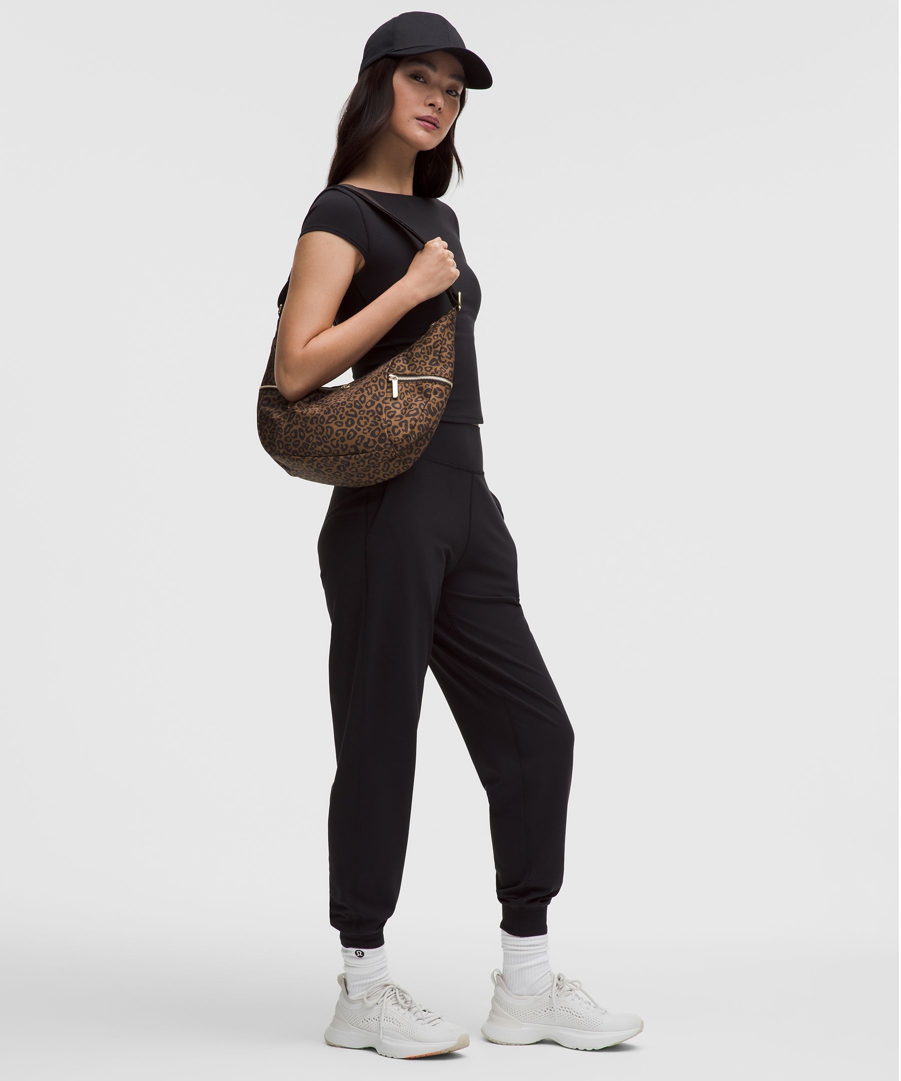 Lululemon Slouchy Sling Bag 6l