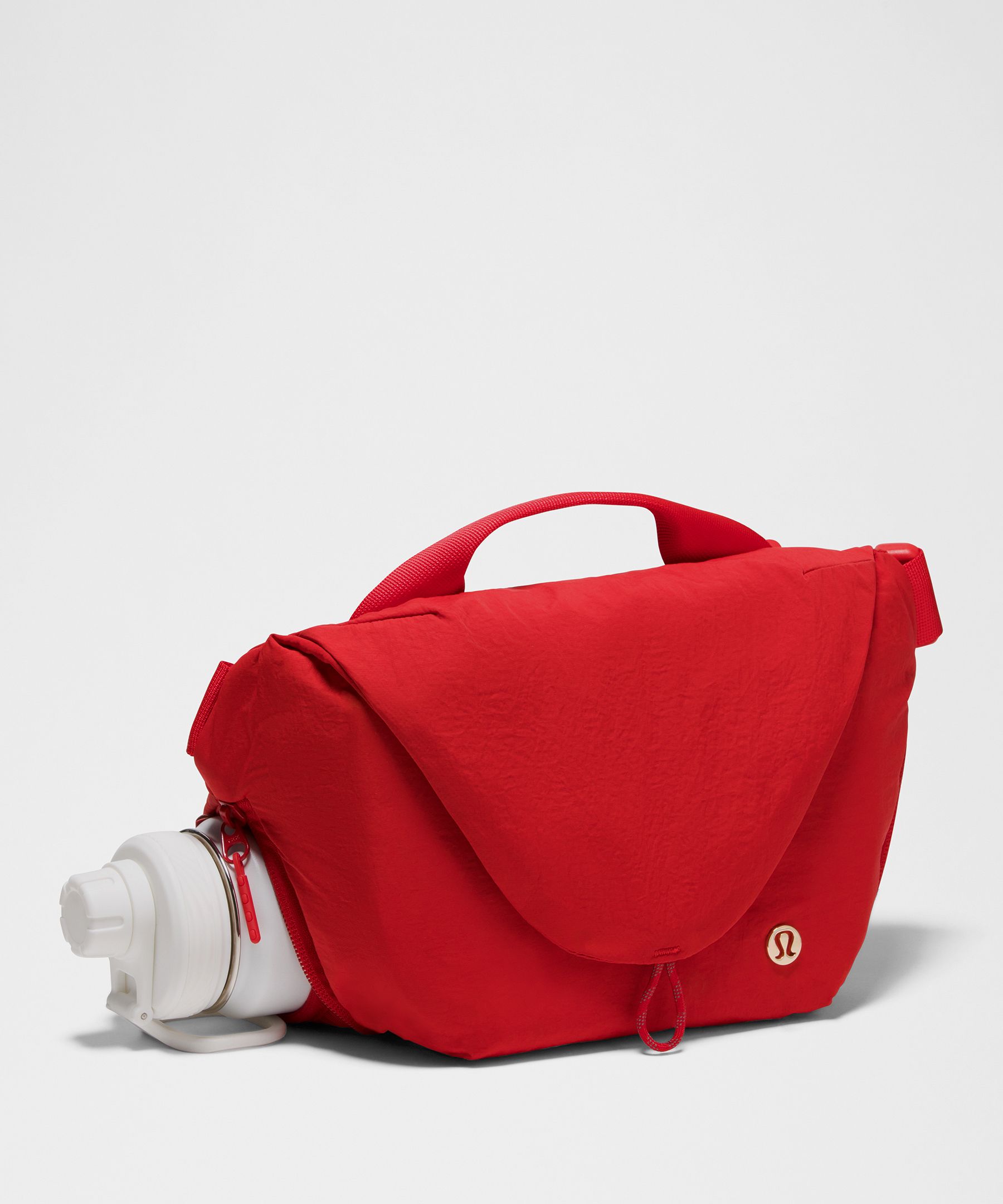 ニューイヤー カーブ クロスボディバッグ 3L | バッグ | Lululemon JP