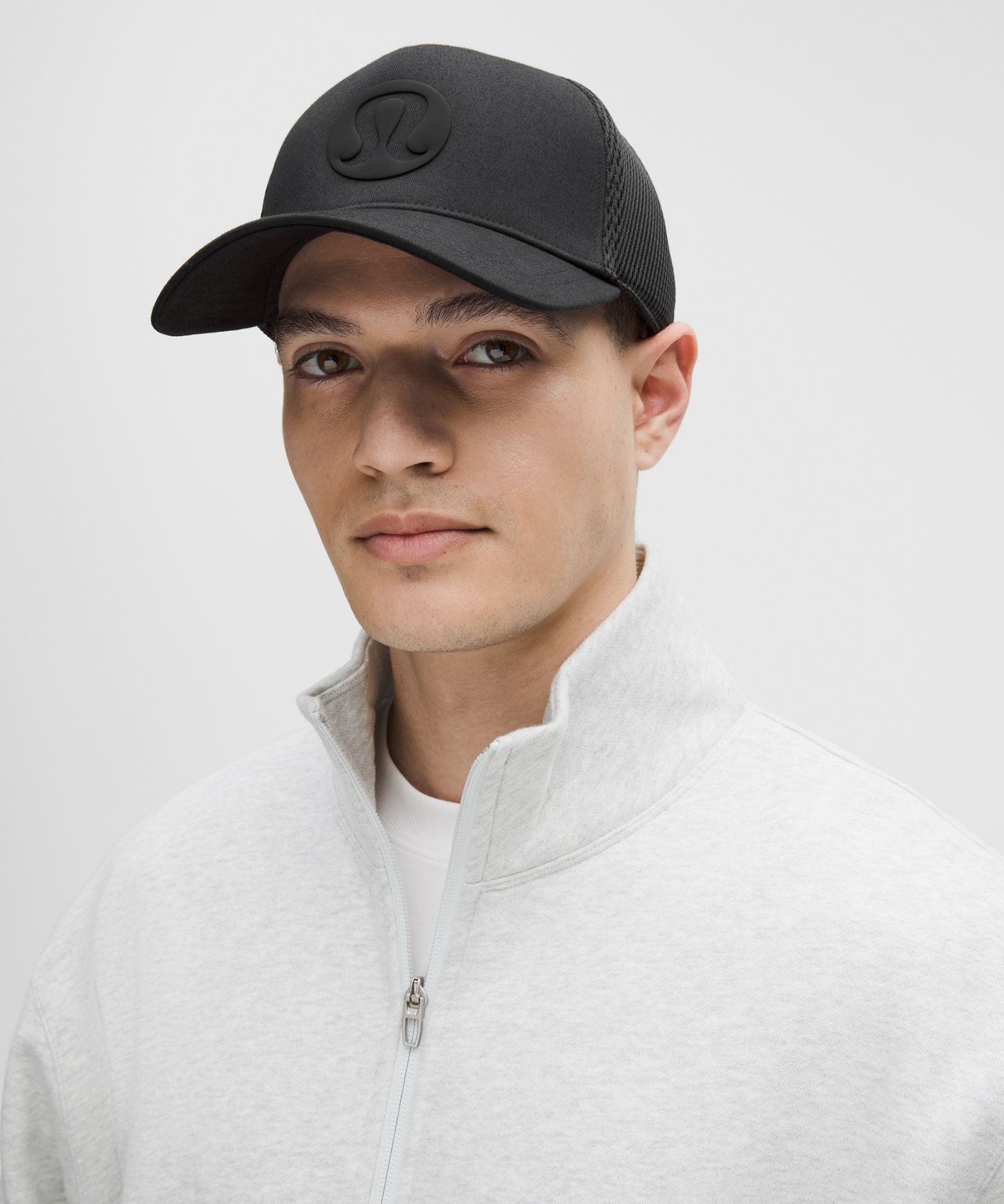 Женская бейсболка Lululemon Trucker с логотипом — фото 2