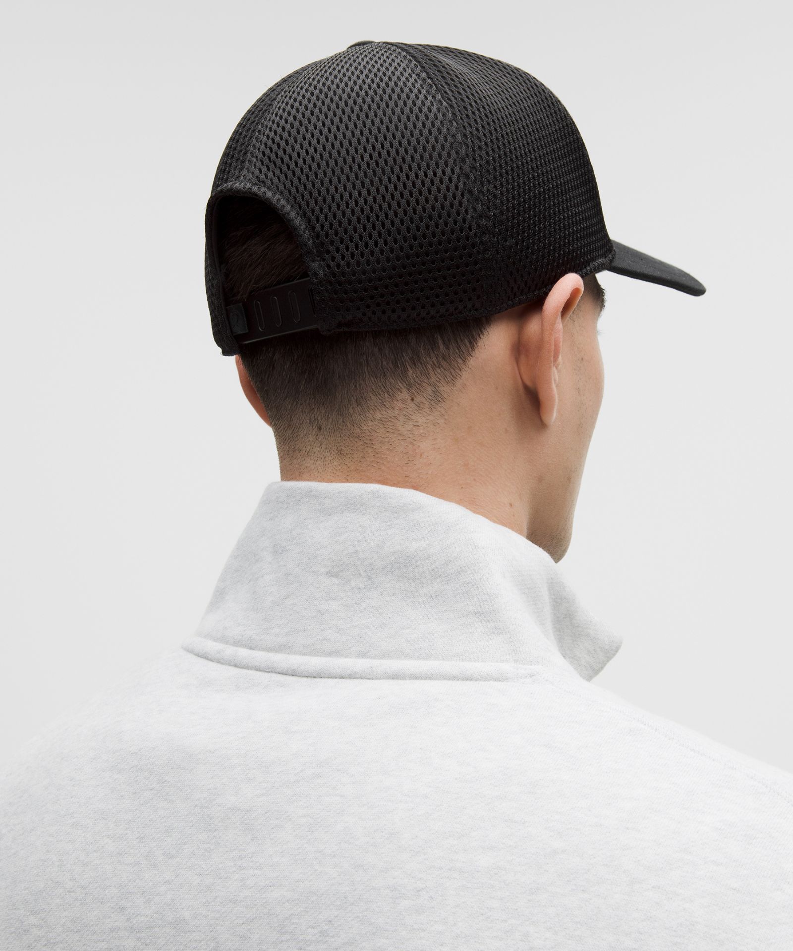 Женская бейсболка Lululemon Trucker с логотипом — фото 3